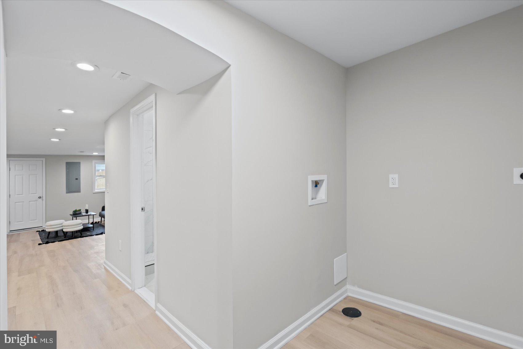 CARROLL-SOUTH HILTON - Residential