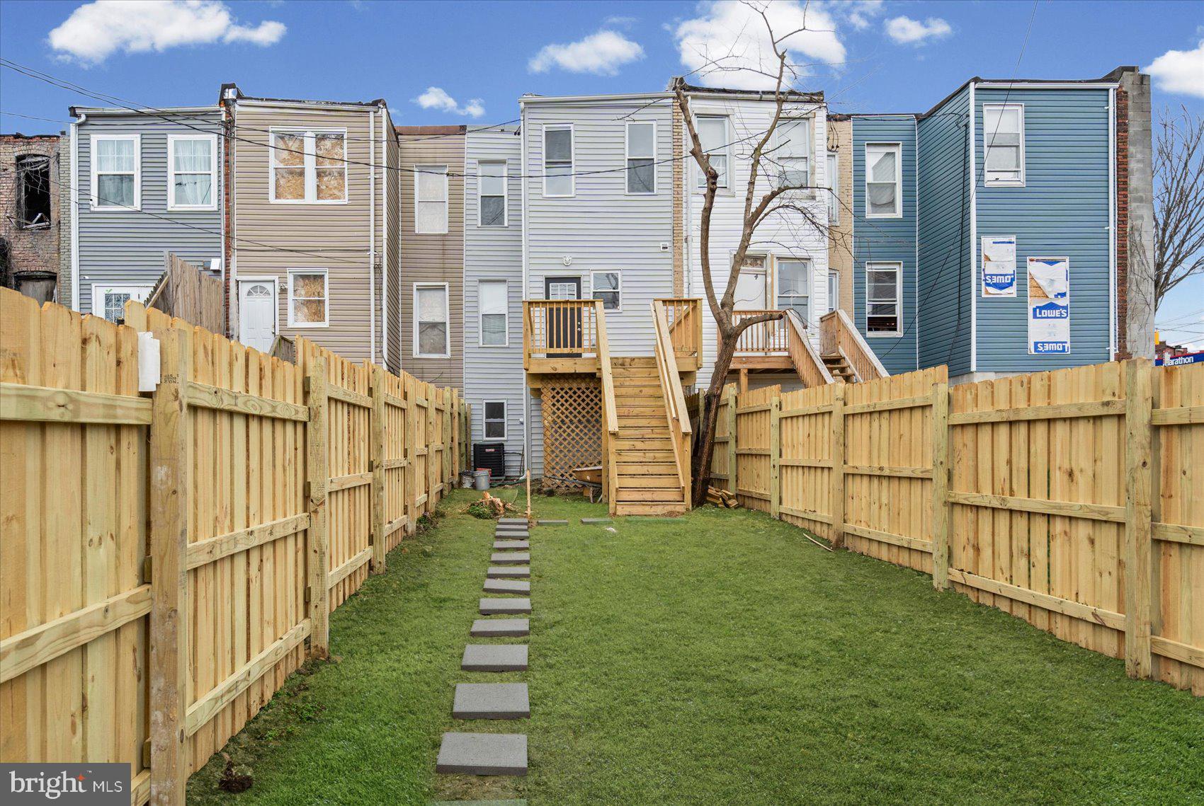 CARROLL-SOUTH HILTON - Residential