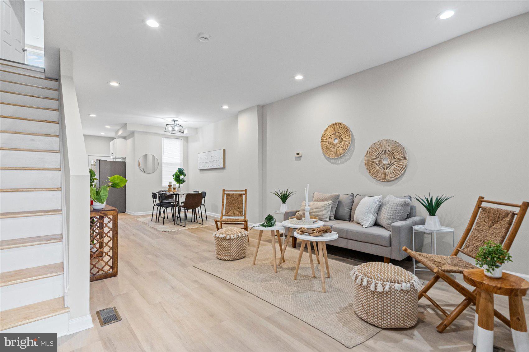 CARROLL-SOUTH HILTON - Residential