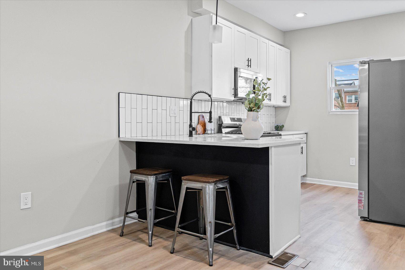 CARROLL-SOUTH HILTON - Residential