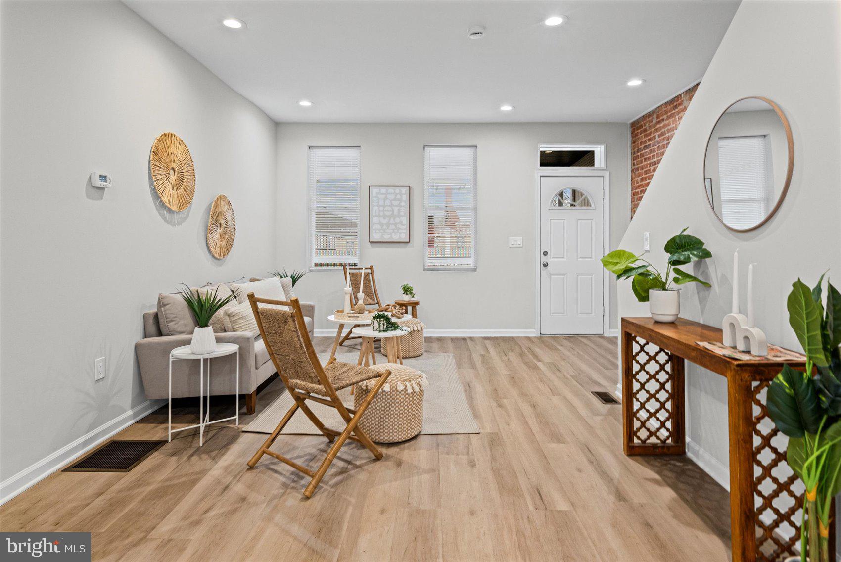 CARROLL-SOUTH HILTON - Residential