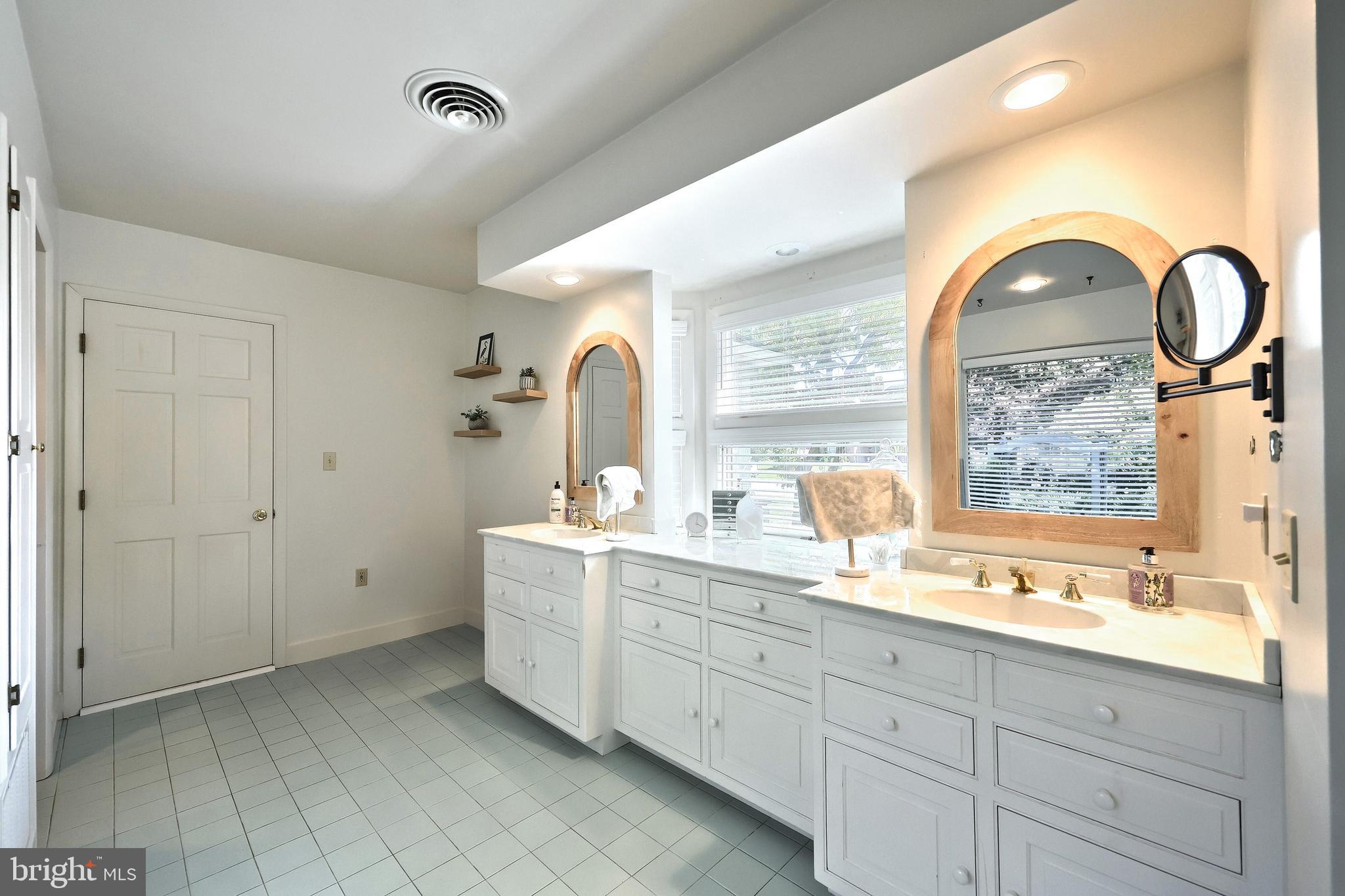 CLEARVIEW - Residential