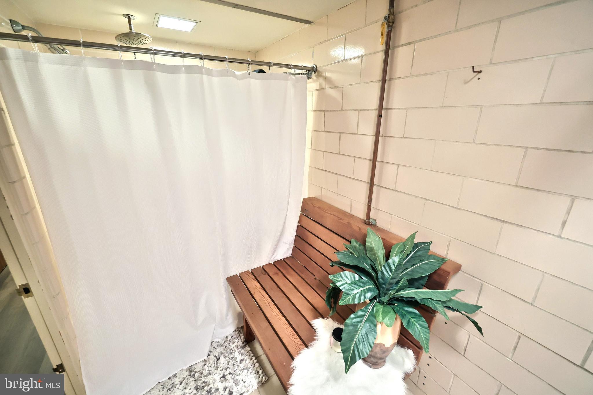 CLEARVIEW - Residential