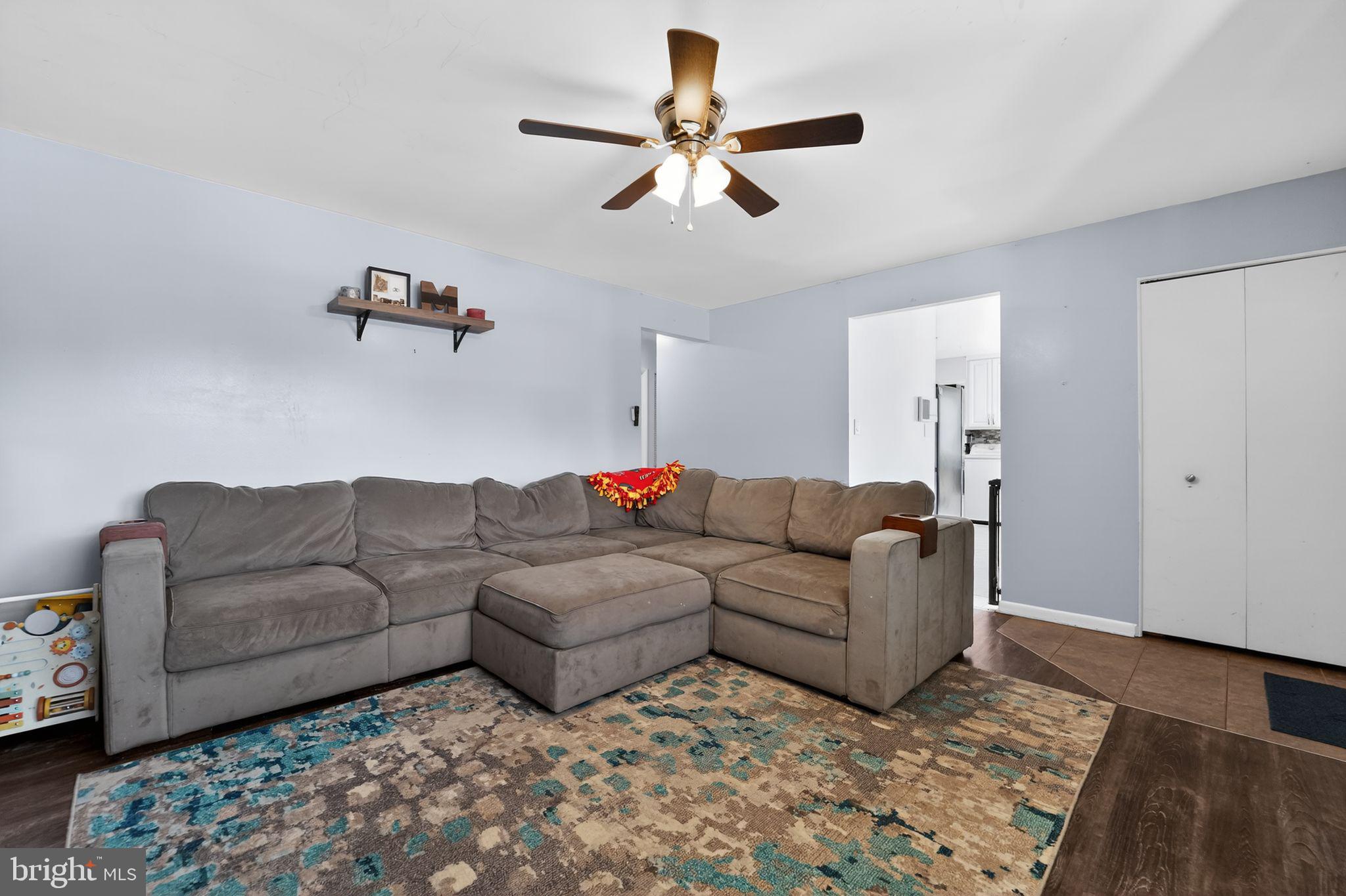 QUEENS PARK - Residential