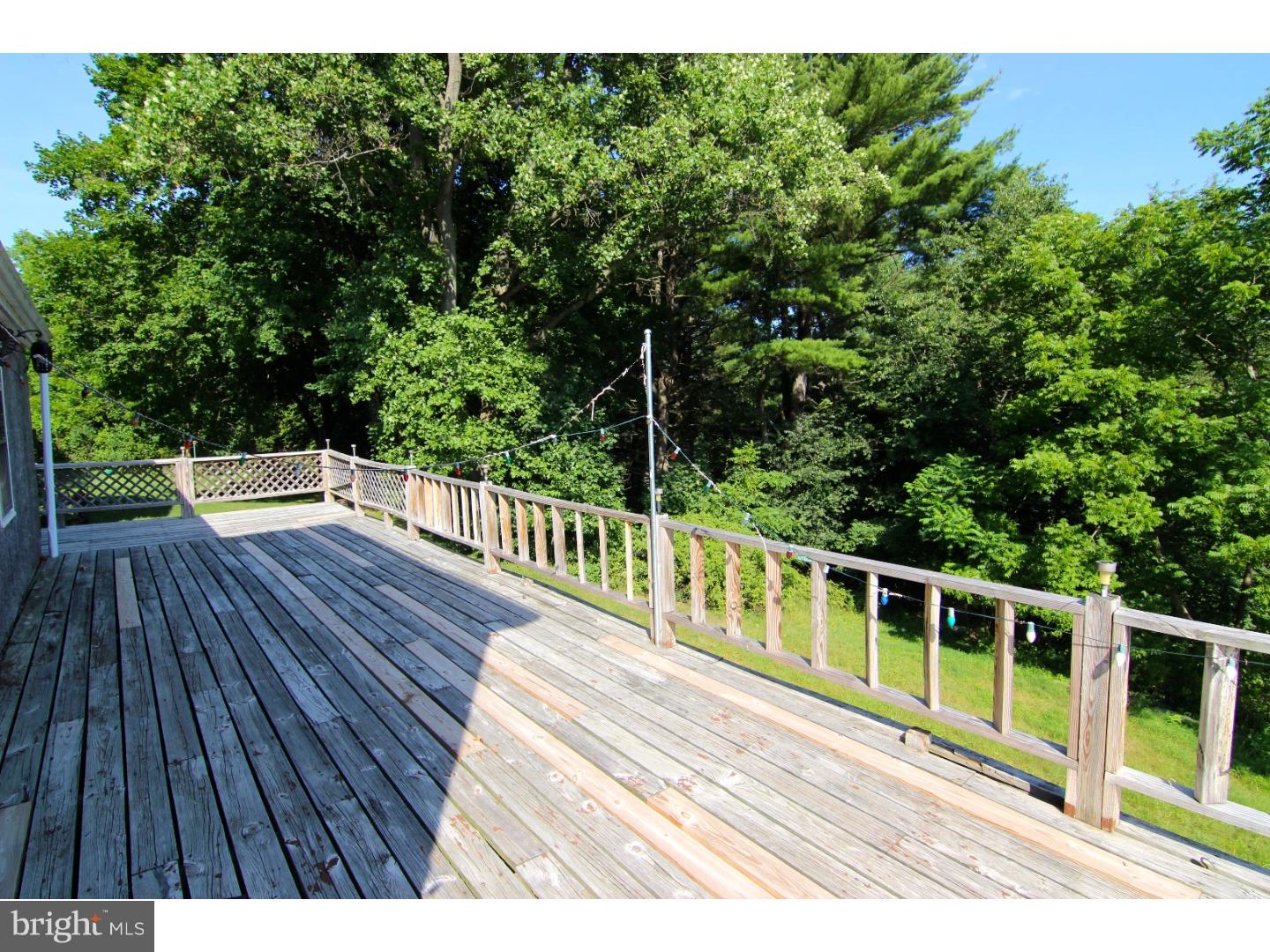 FORESTVILLE - Residential
