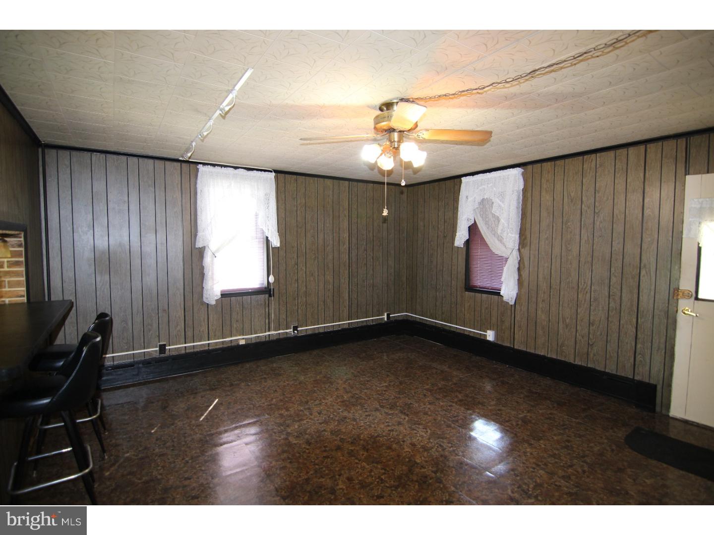 FORESTVILLE - Residential