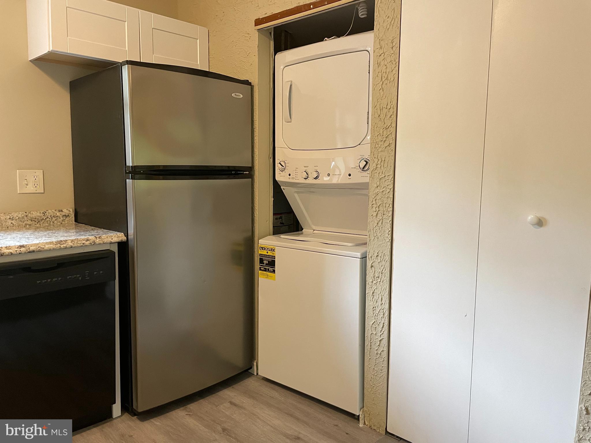 RIPPON LANDING - Residential