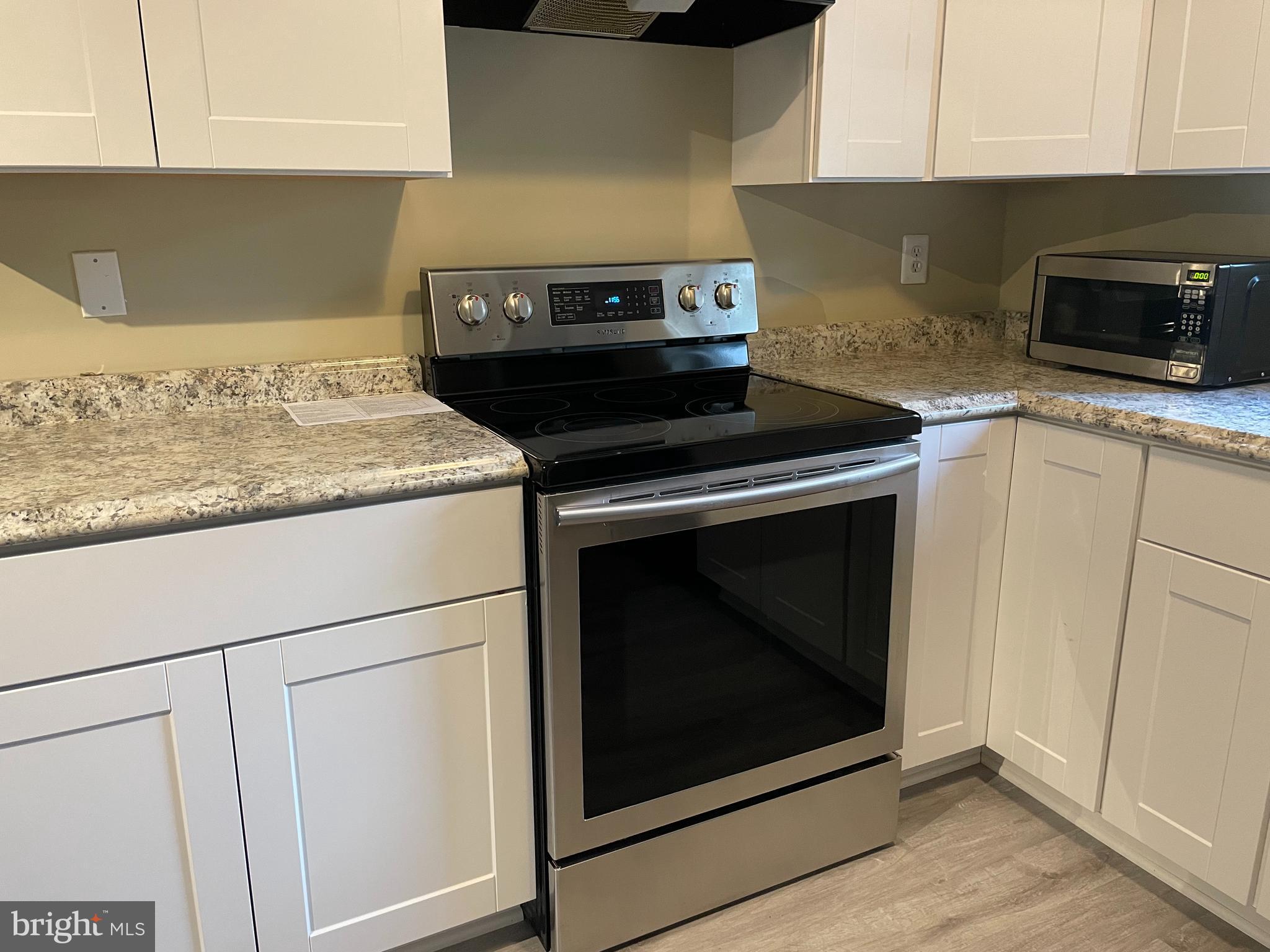 RIPPON LANDING - Residential