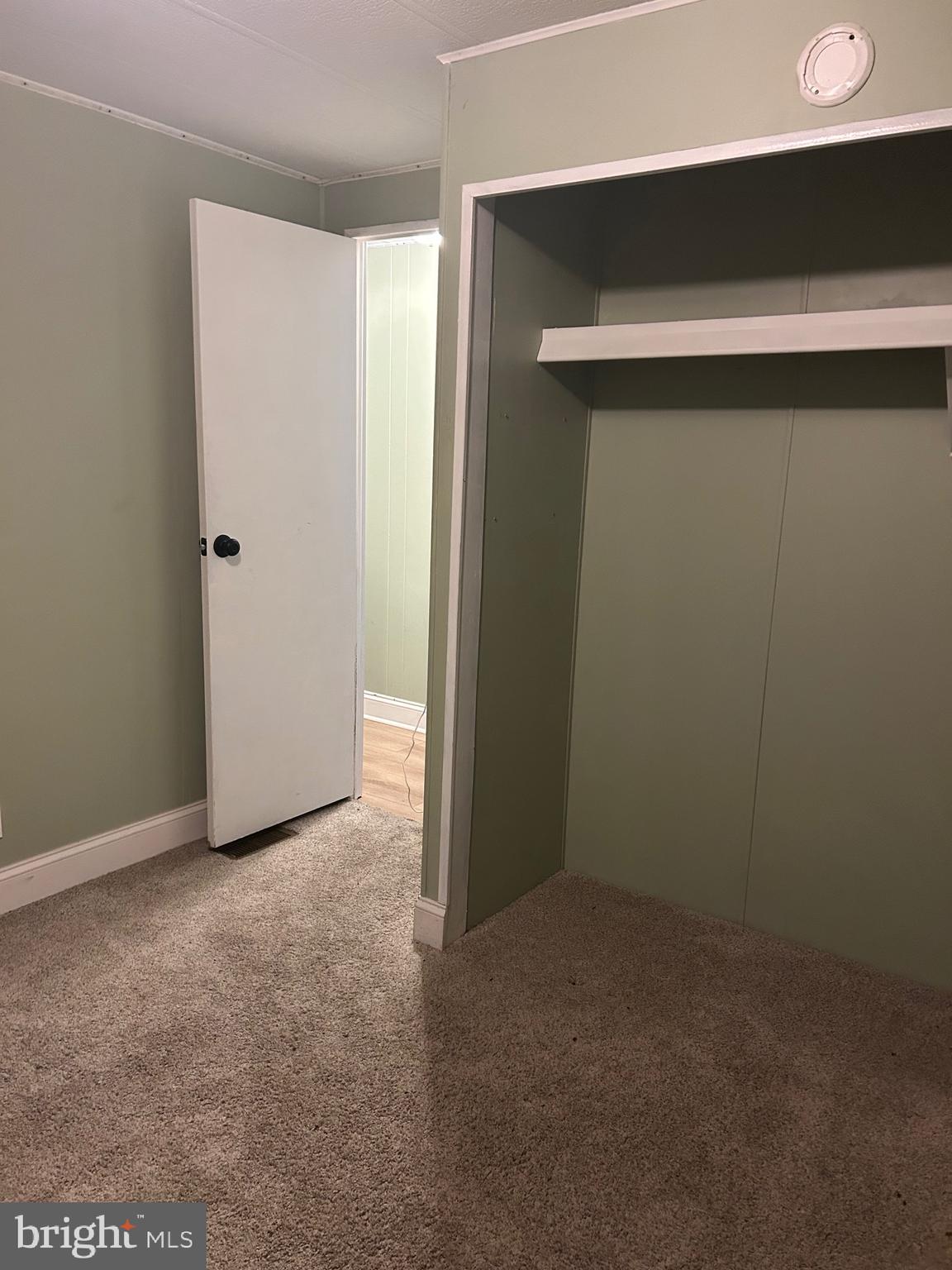 WOODBRIDGE CENTER - Residential