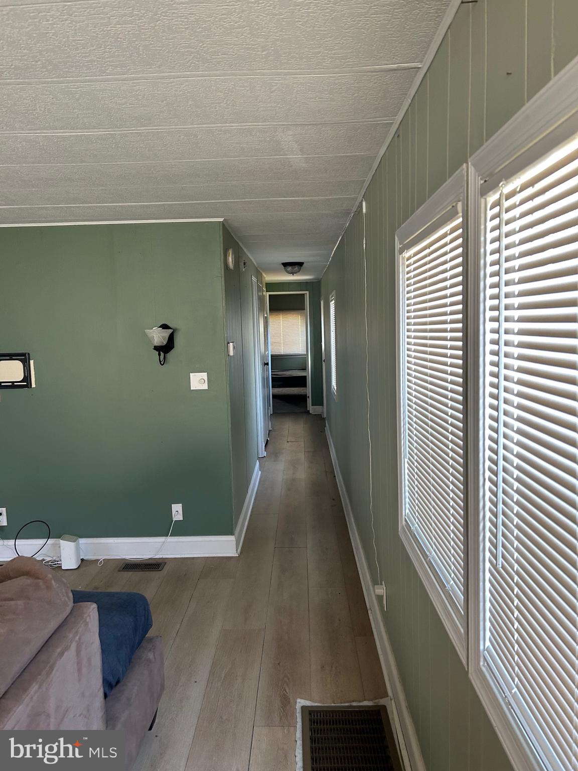 WOODBRIDGE CENTER - Residential