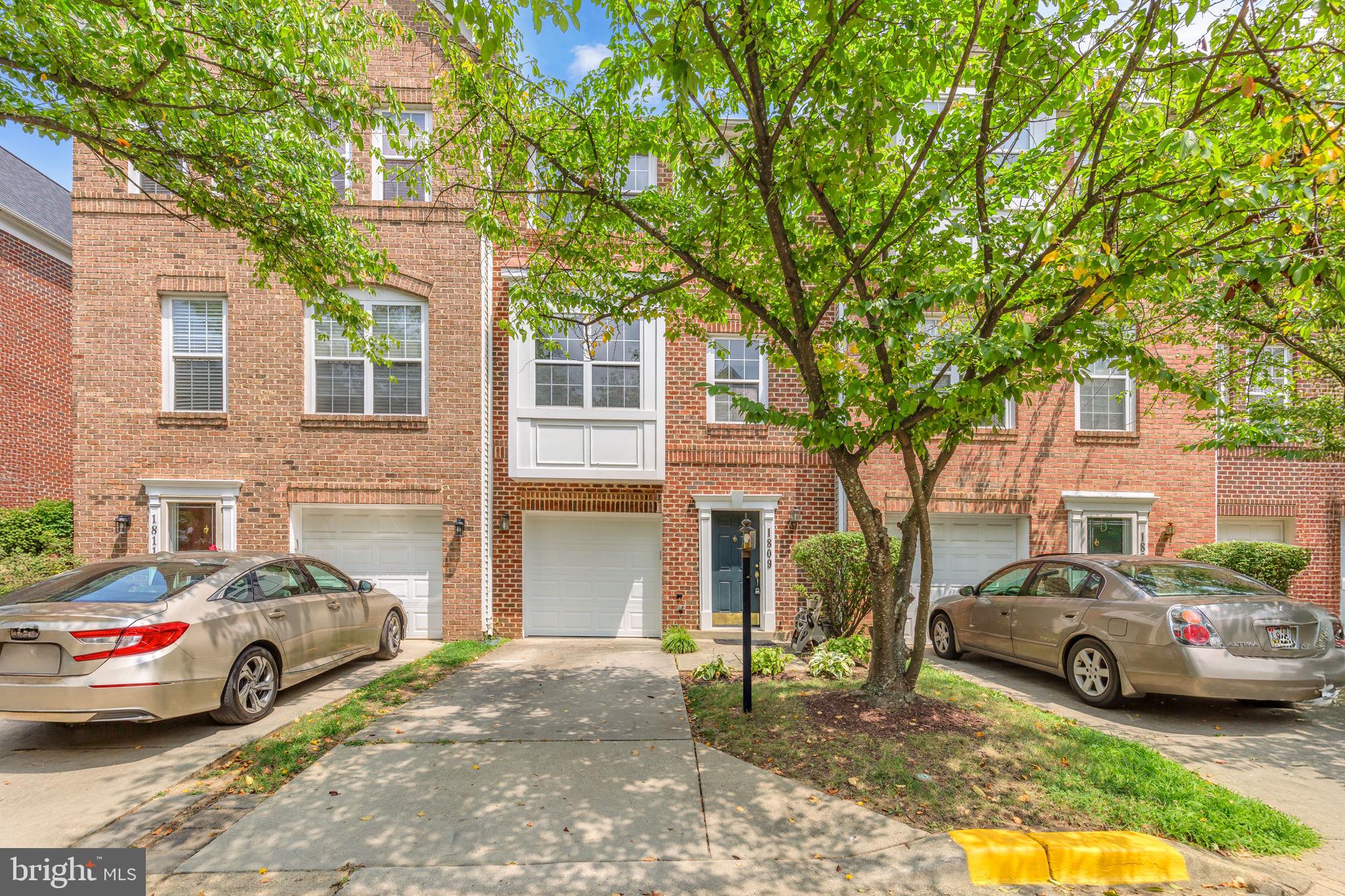 Welcome to this spacious and beautifully maintained 3 bedroom, 2.5 bath townhouse offering three full levels for comfortable living! The main level features a bright and open living area, prefect for entertaining or relaxing. The kitchen includes ample cabinet space and room for dining. Upstairs, you'll find three generous bedrooms with great closet space, including a large primary suite.
The lower level offers additional living space ideal for a family room, or home office.
Located minutes from Woodmore Towne Centre, you’ll have easy access to Wegmans, Costco, LA Fitness, restaurants, and more. Commuting is easy with quick access to I-495, Route 50, and the Metro (Blue Line).