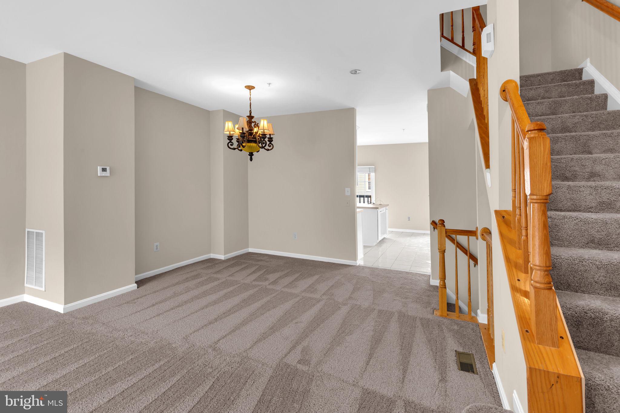 WOODVIEW VILLAGE WEST - Residential