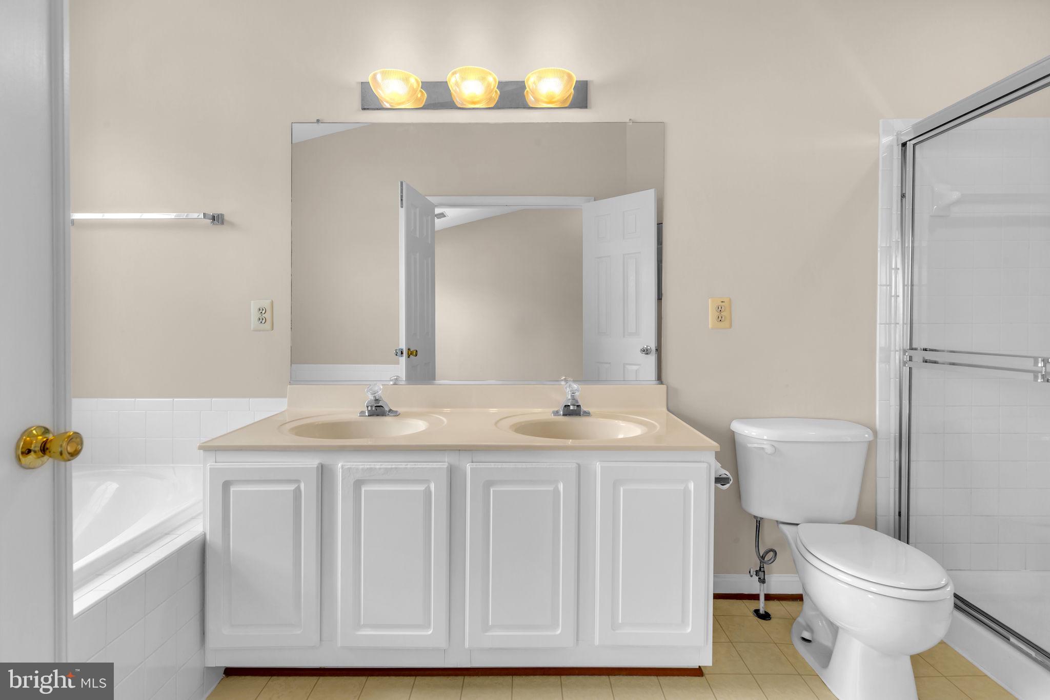 WOODVIEW VILLAGE WEST - Residential