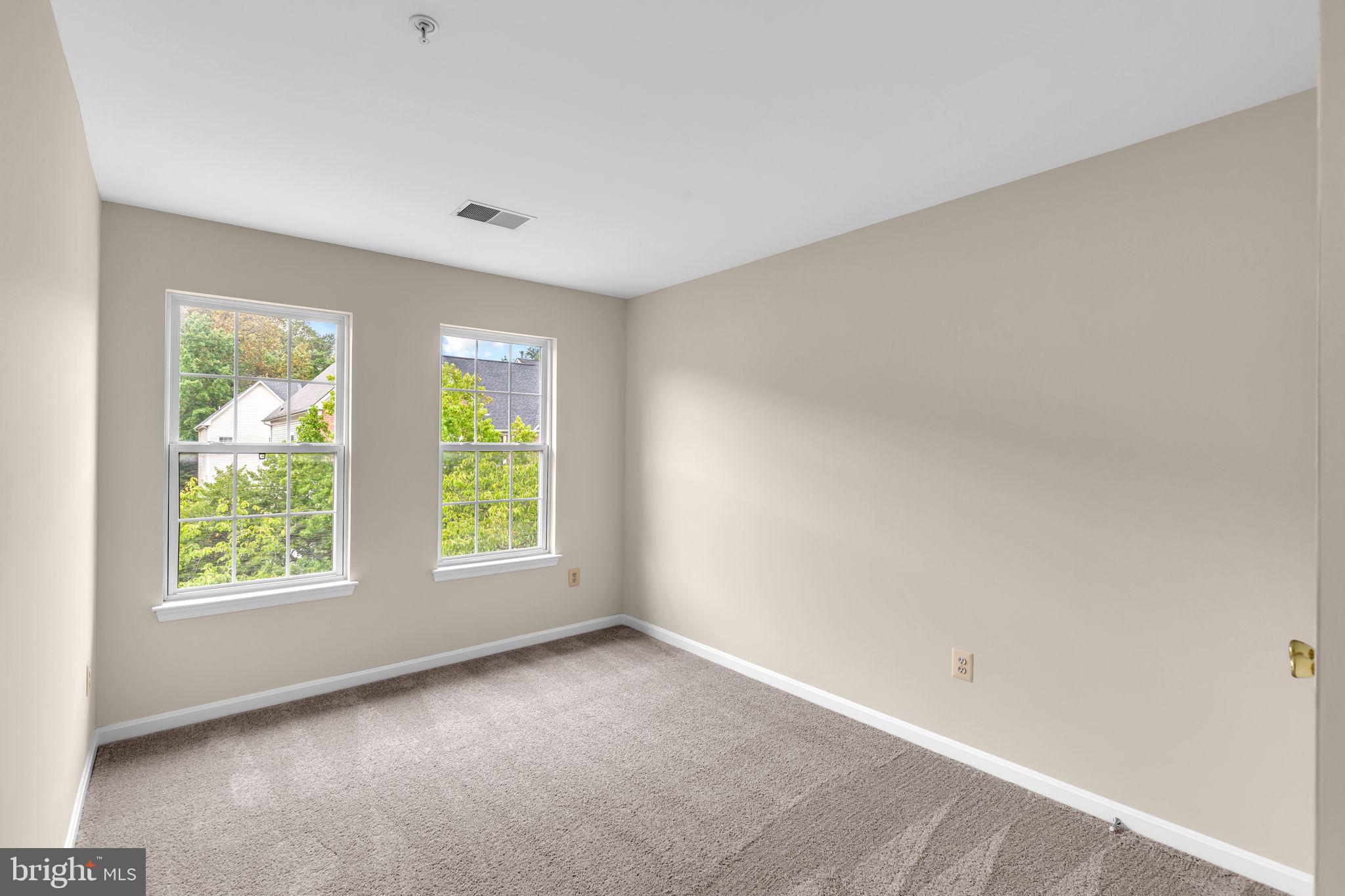 WOODVIEW VILLAGE WEST - Residential