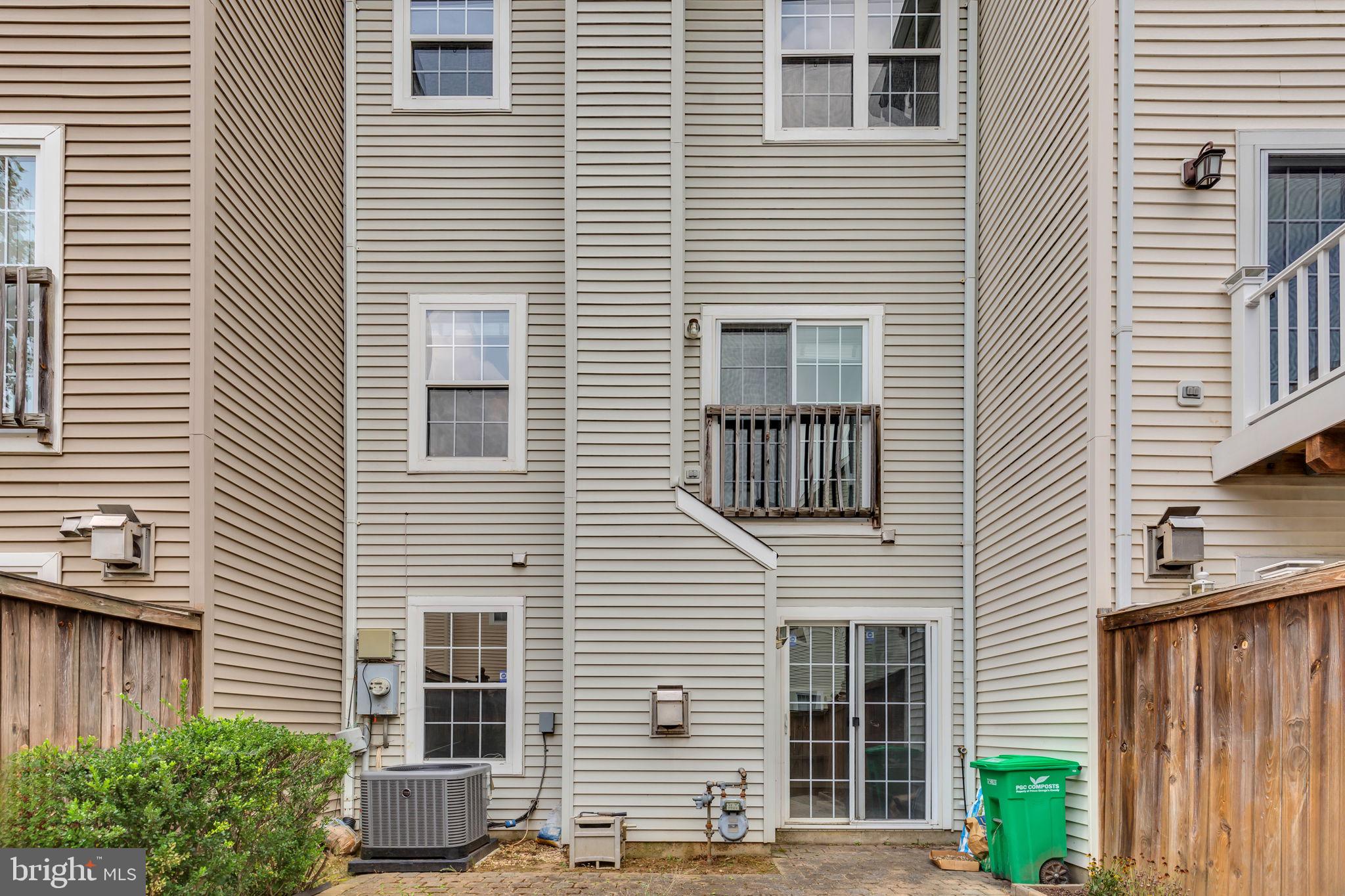 WOODVIEW VILLAGE WEST - Residential