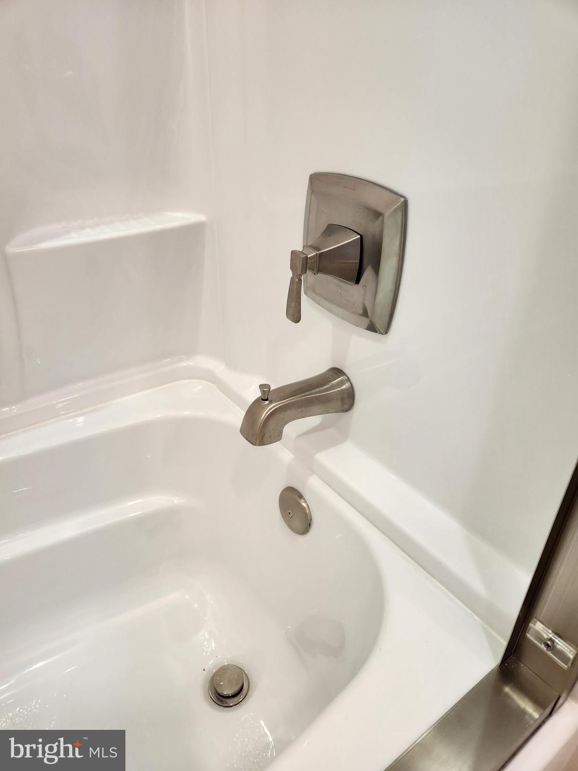 HILLSIDE FARM ESTATES - Residential