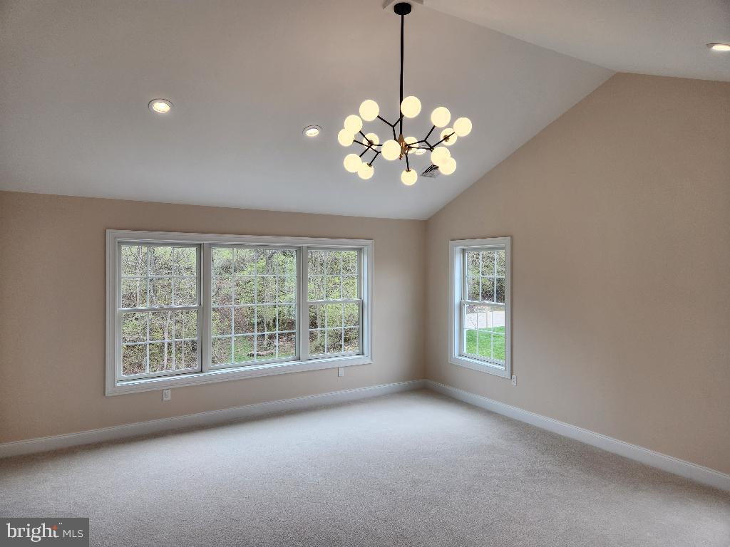 HILLSIDE FARM ESTATES - Residential