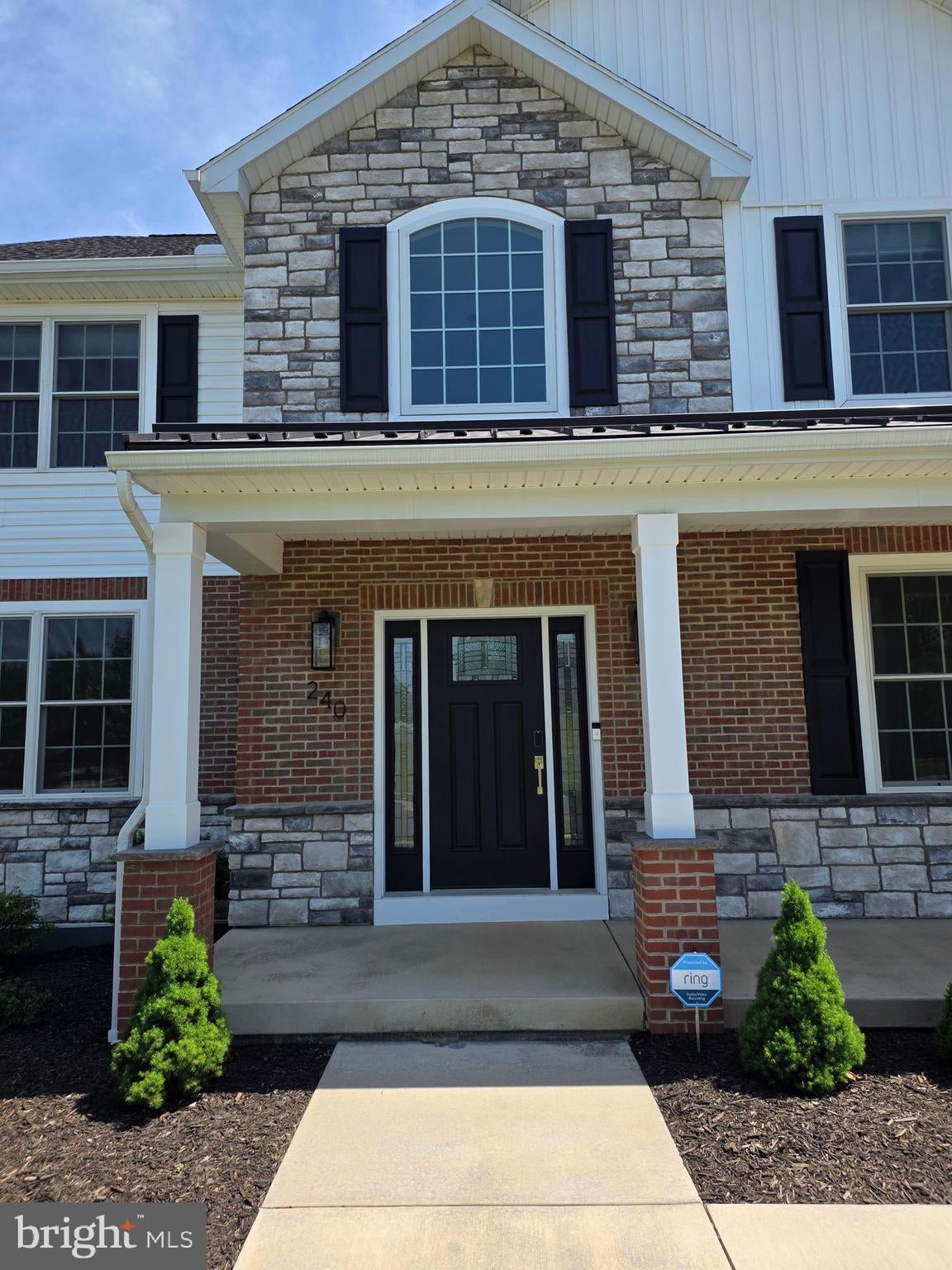 240 BANYAN DRIVE