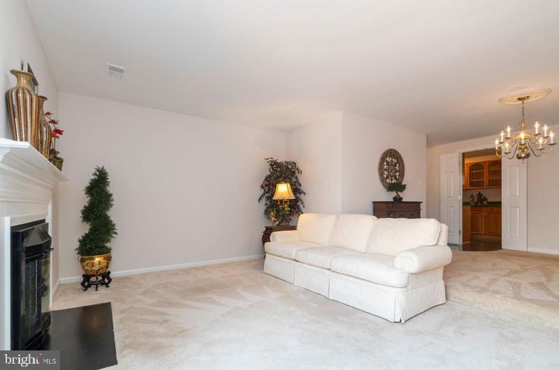 CROFTON MEWS - Residential