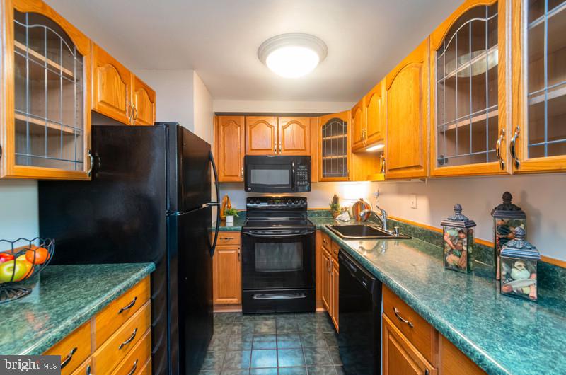 CROFTON MEWS - Residential