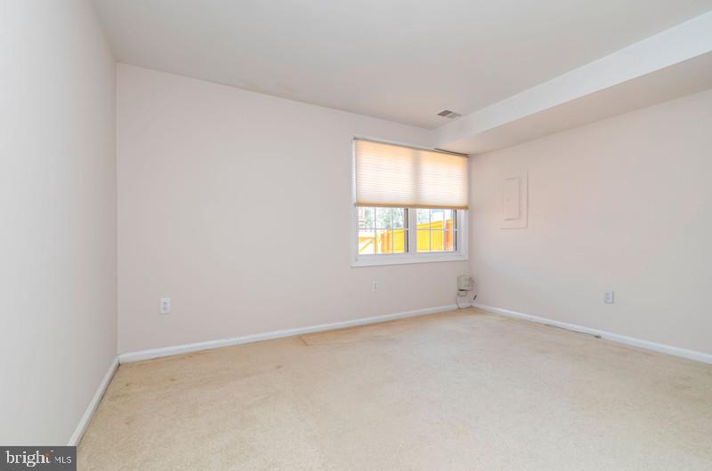 CROFTON MEWS - Residential