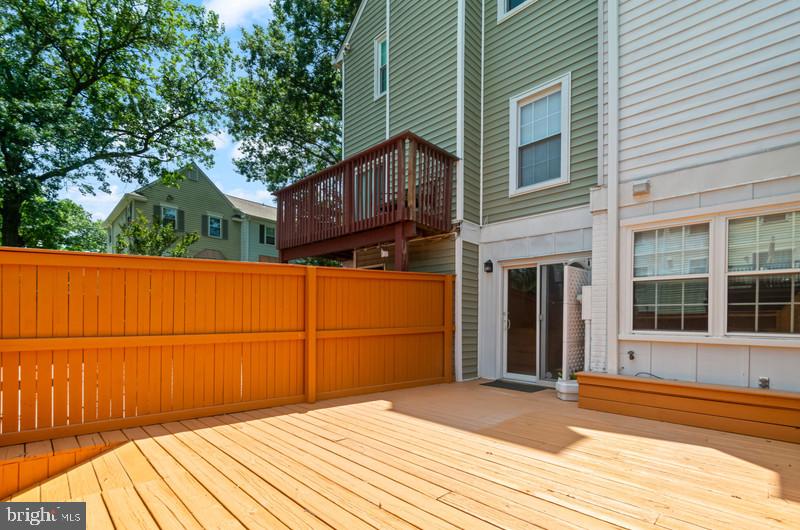 CROFTON MEWS - Residential