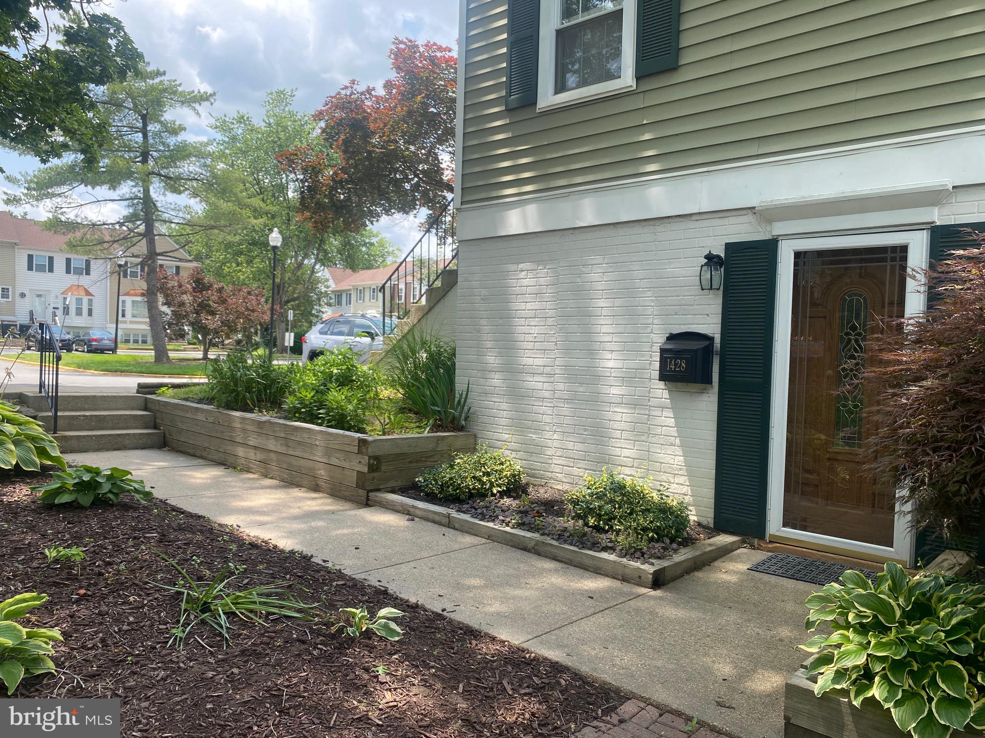 1428 MARA VISTA COURT 127XC
