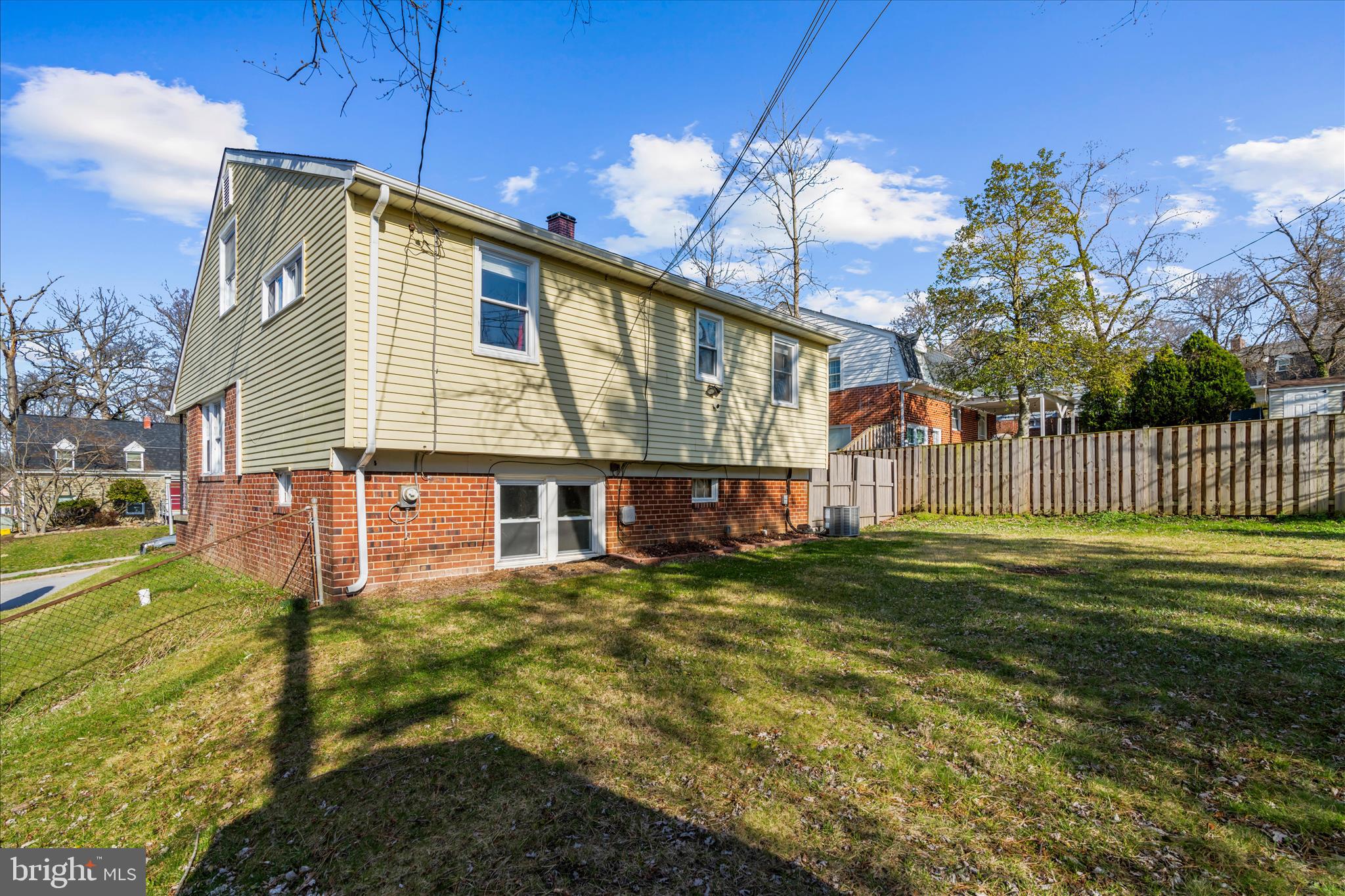 HUNTING RIDGE HISTORIC DISTRICT - Residential