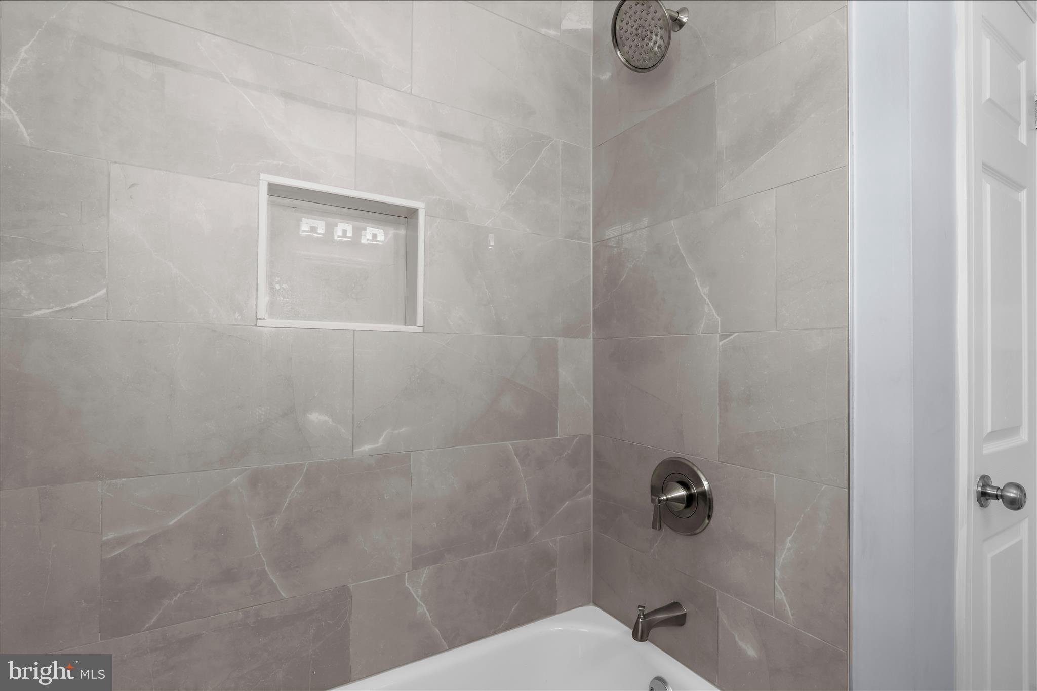 HUNTING RIDGE HISTORIC DISTRICT - Residential