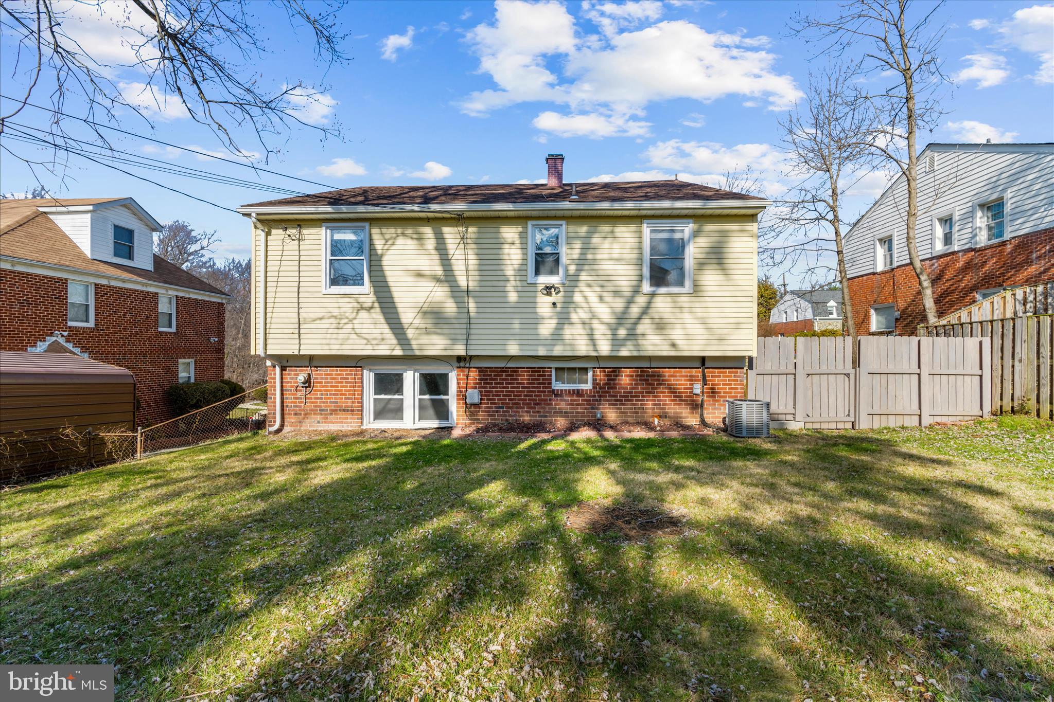 HUNTING RIDGE HISTORIC DISTRICT - Residential