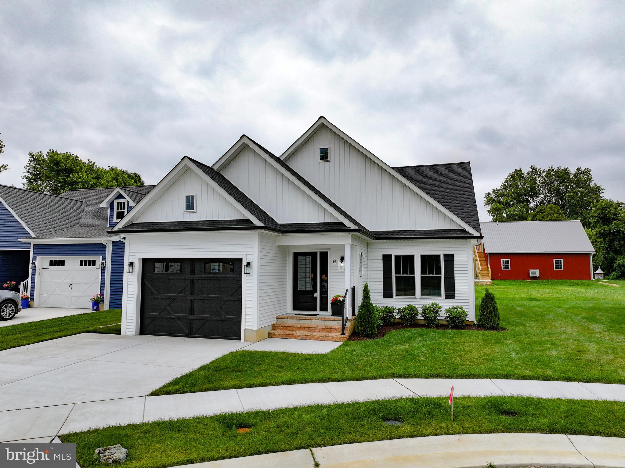 EASTON - Residential