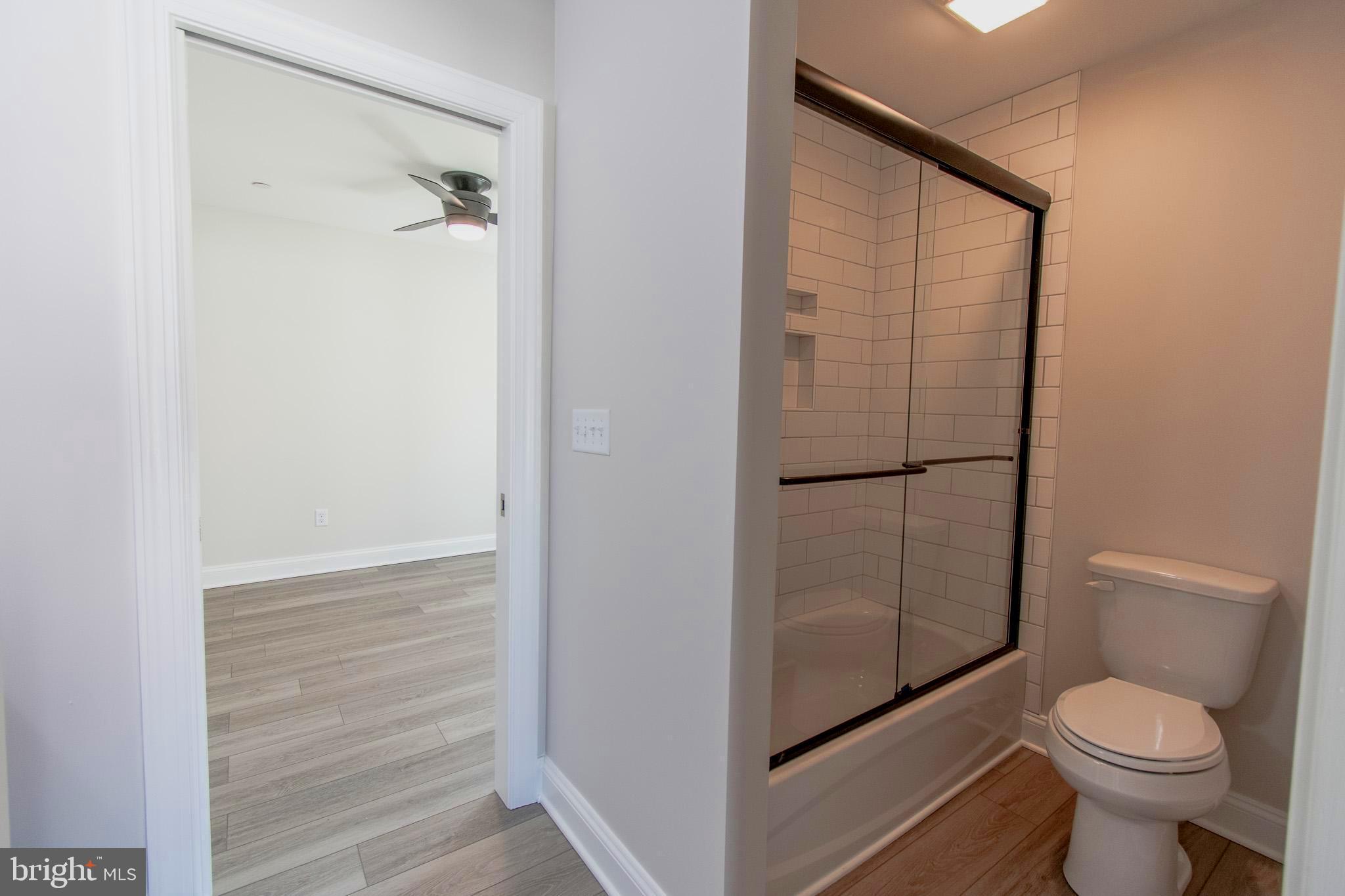 EASTON - Residential