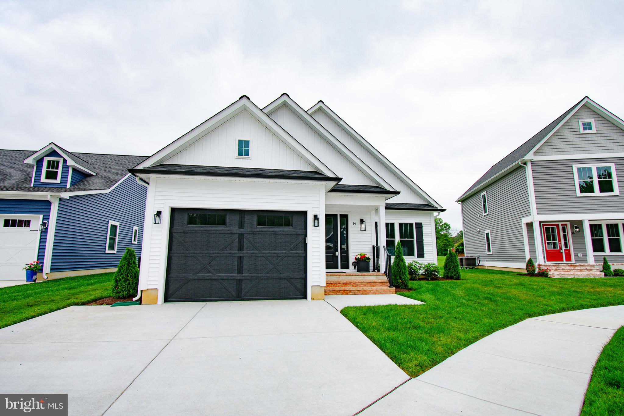 EASTON - Residential