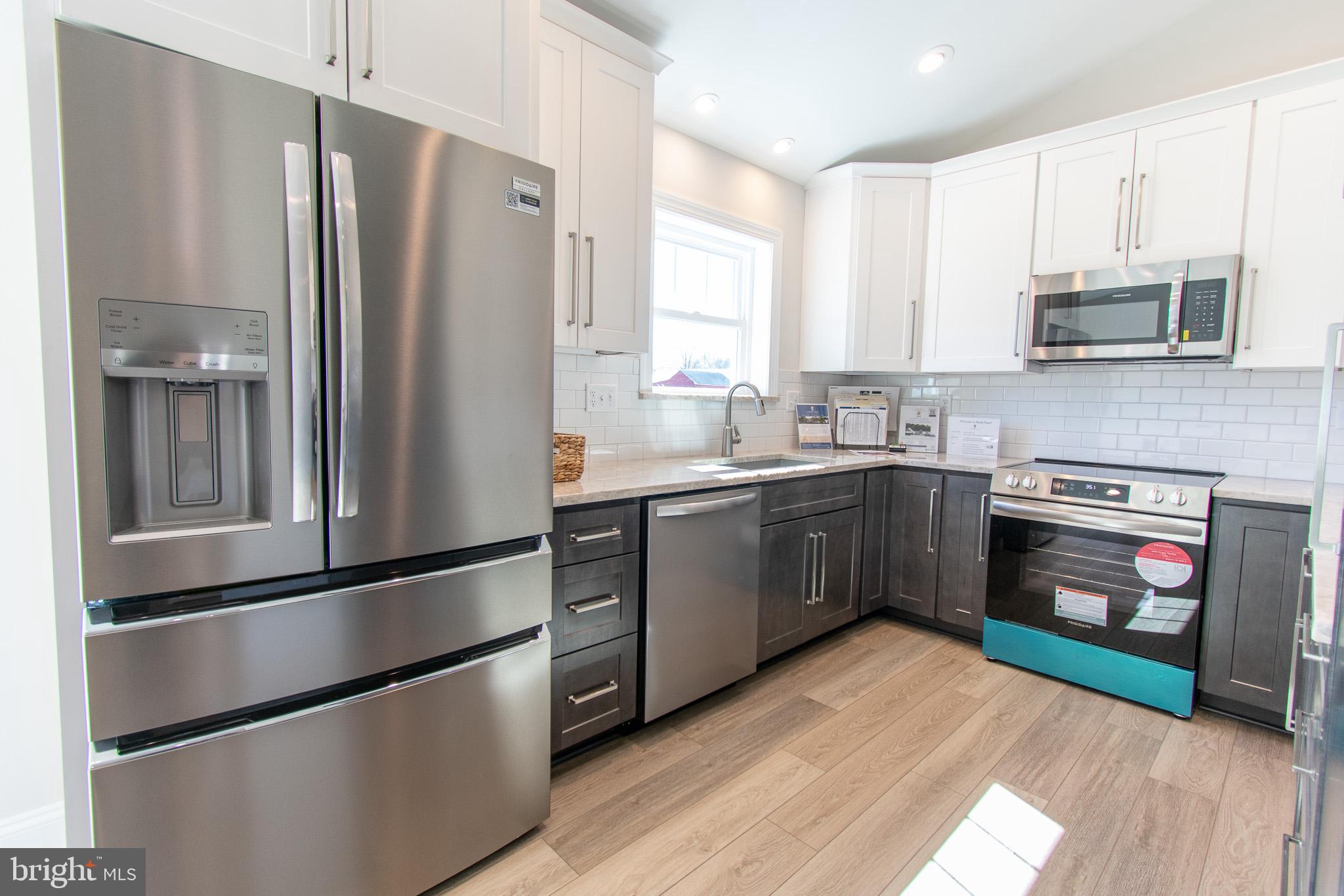 EASTON - Residential