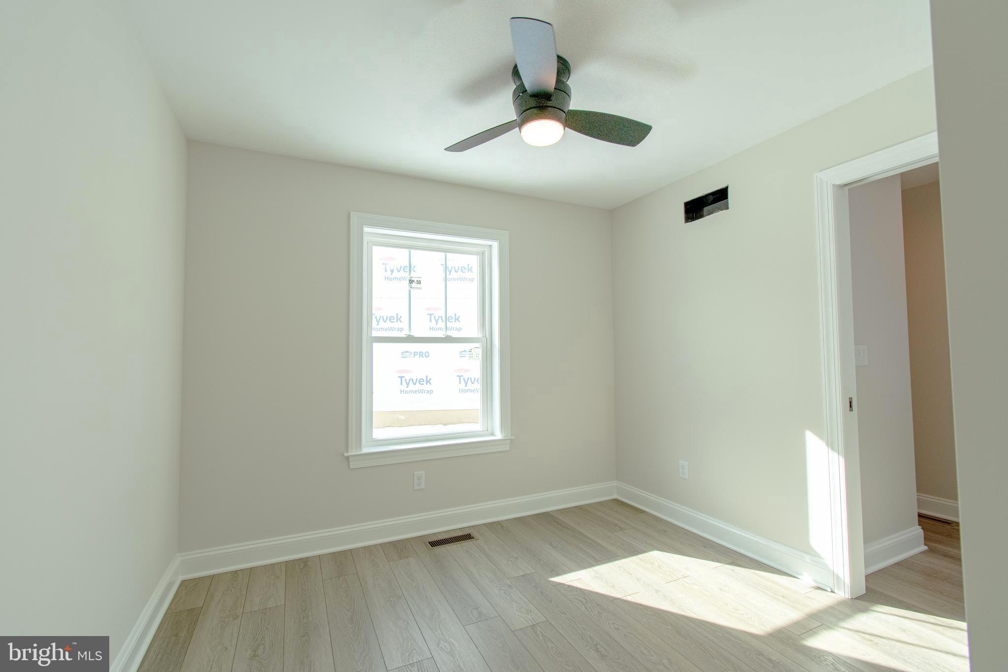 EASTON - Residential