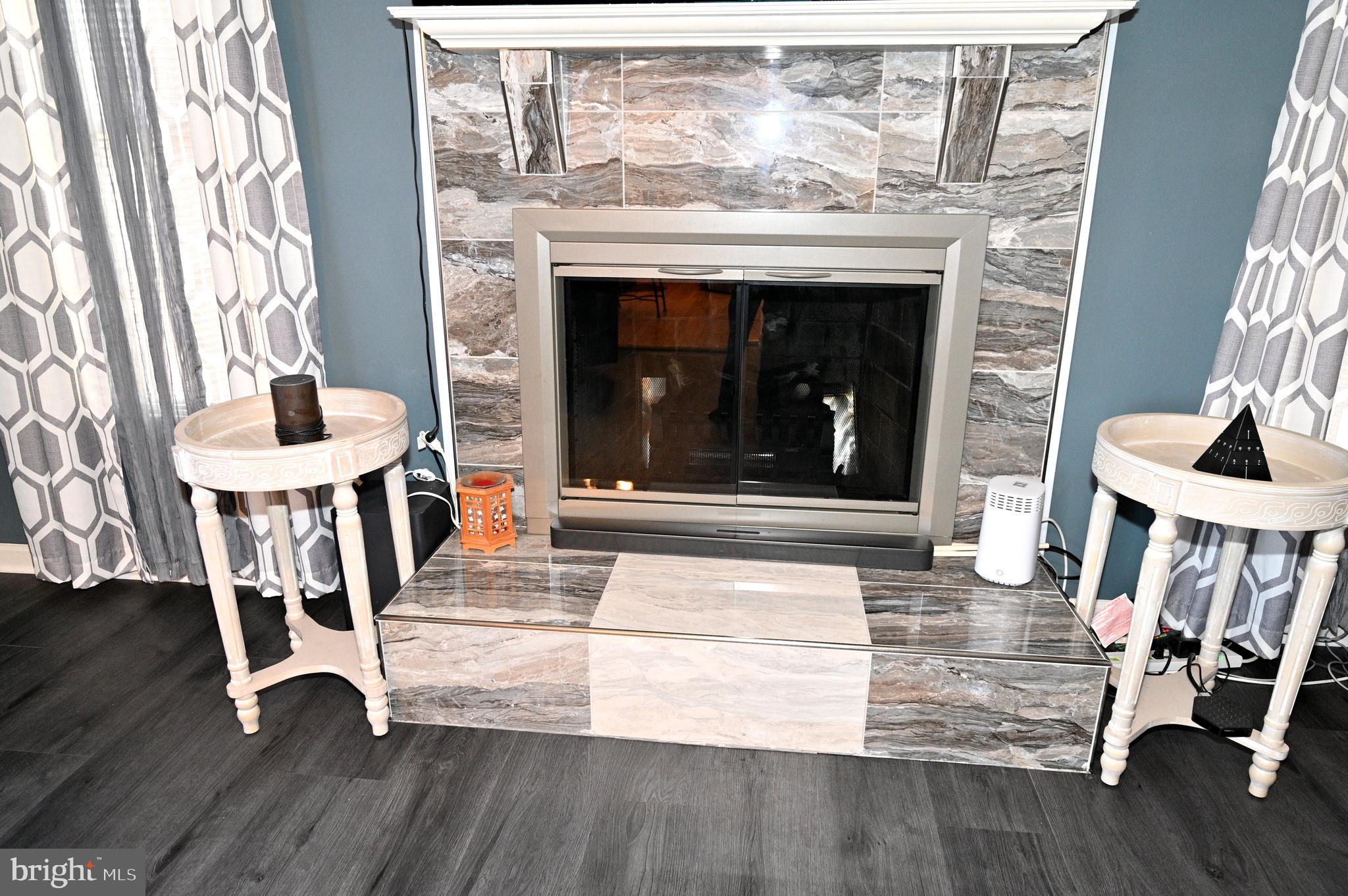 HIGHLAND MEADOWS-PLAT 5> - Residential