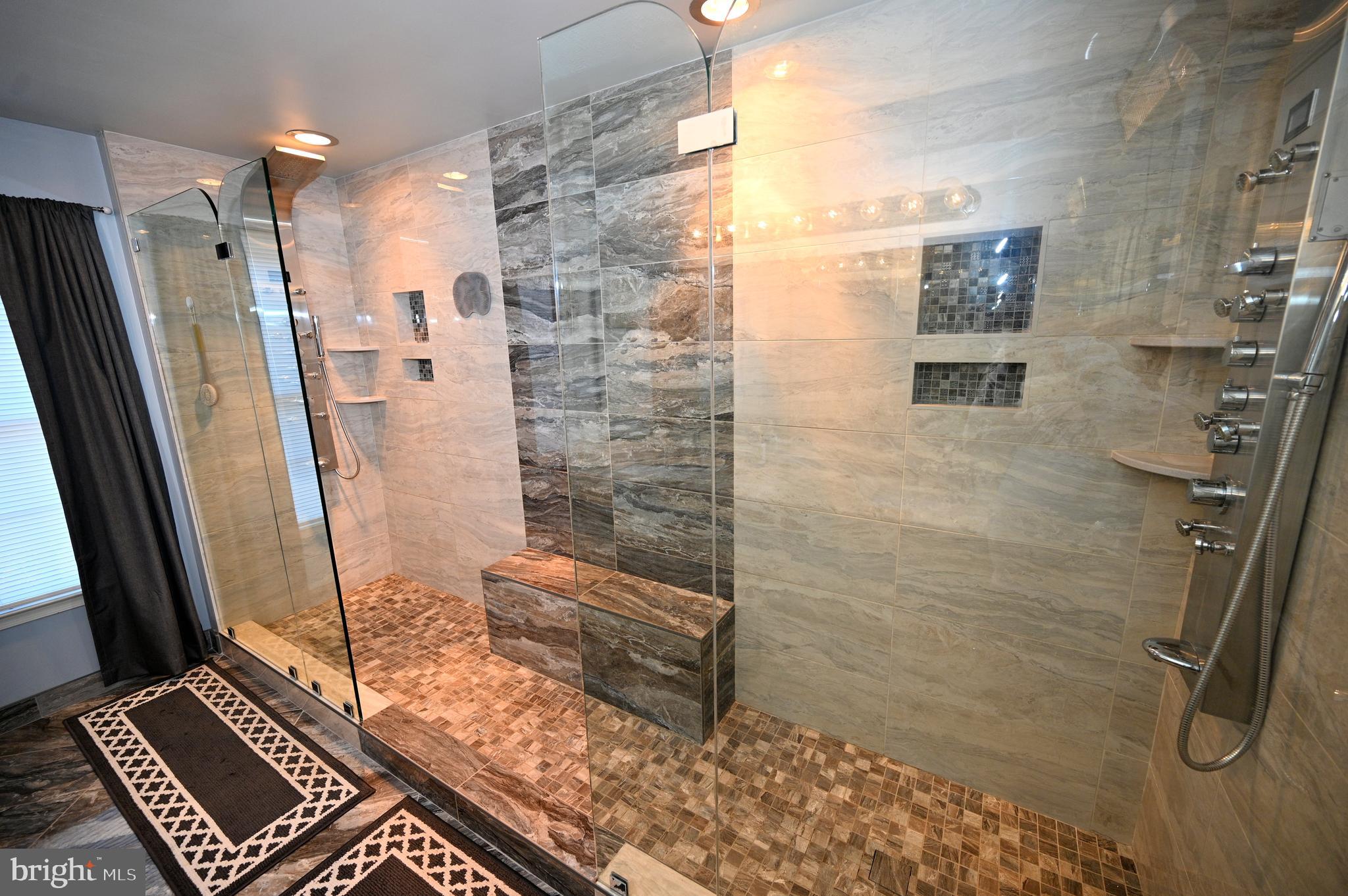 HIGHLAND MEADOWS-PLAT 5> - Residential