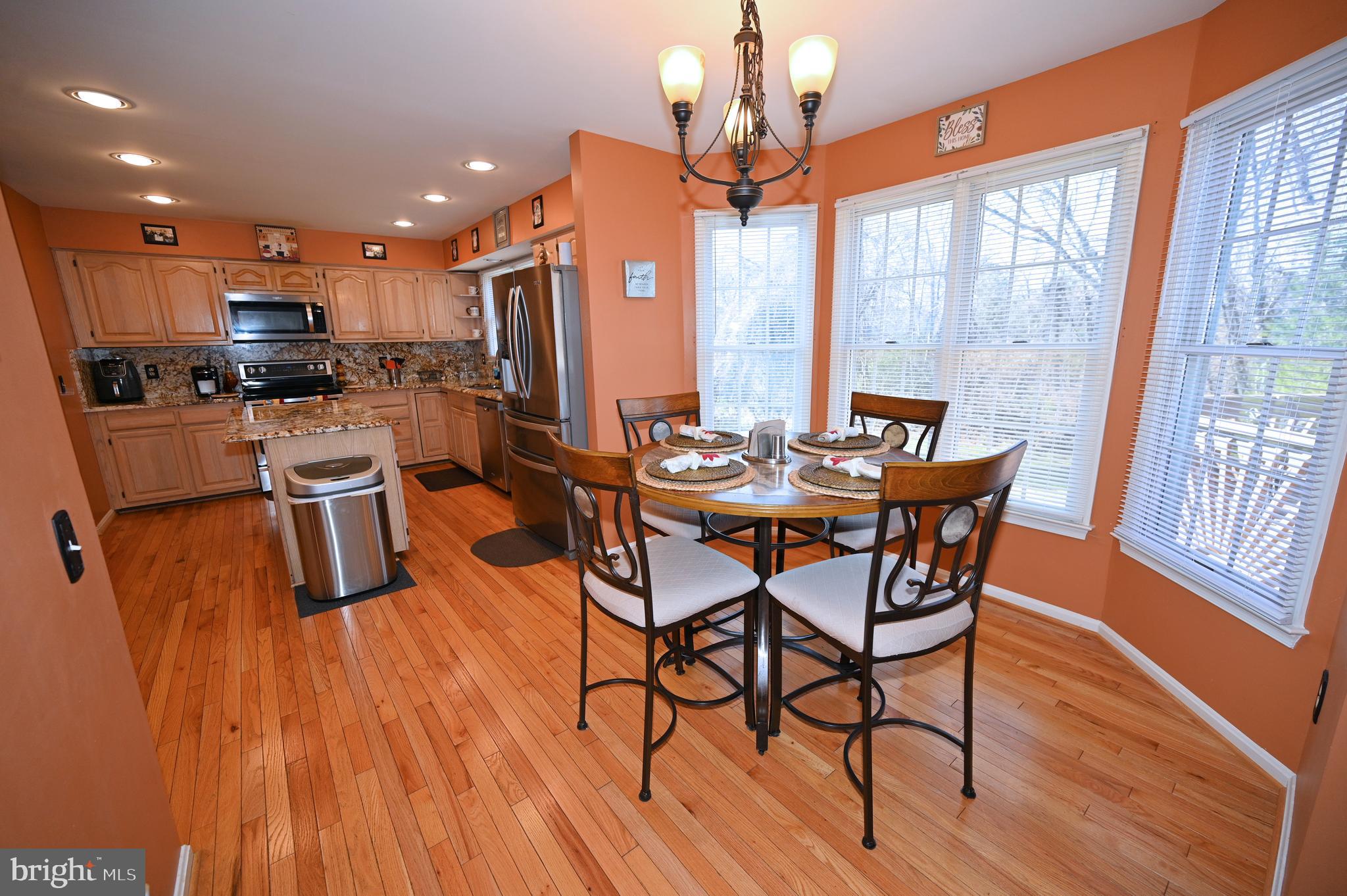 HIGHLAND MEADOWS-PLAT 5> - Residential