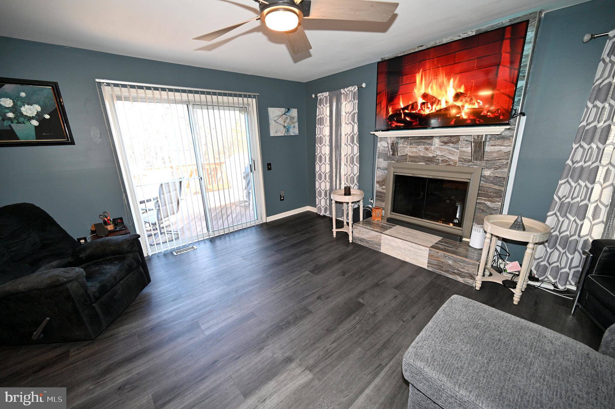 HIGHLAND MEADOWS-PLAT 5> - Residential