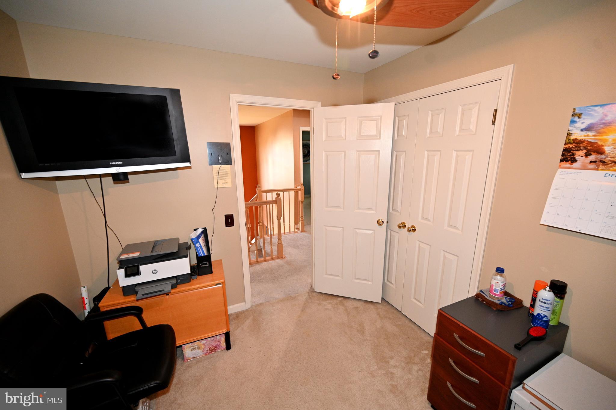 HIGHLAND MEADOWS-PLAT 5> - Residential