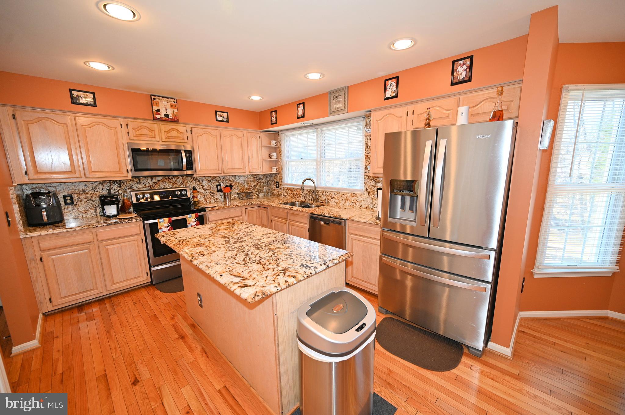 HIGHLAND MEADOWS-PLAT 5> - Residential