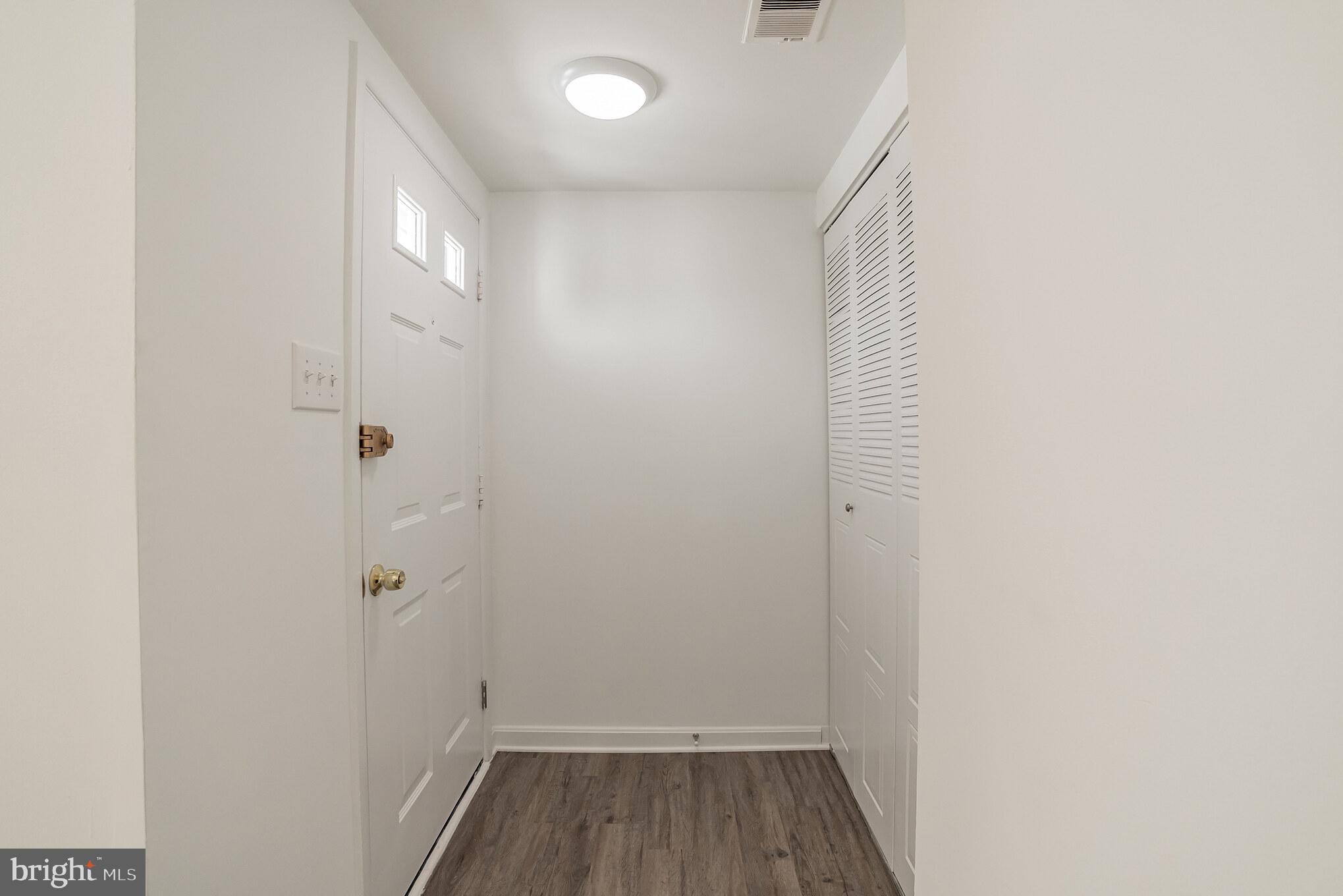 NESHAMINY VALLEY - Residential