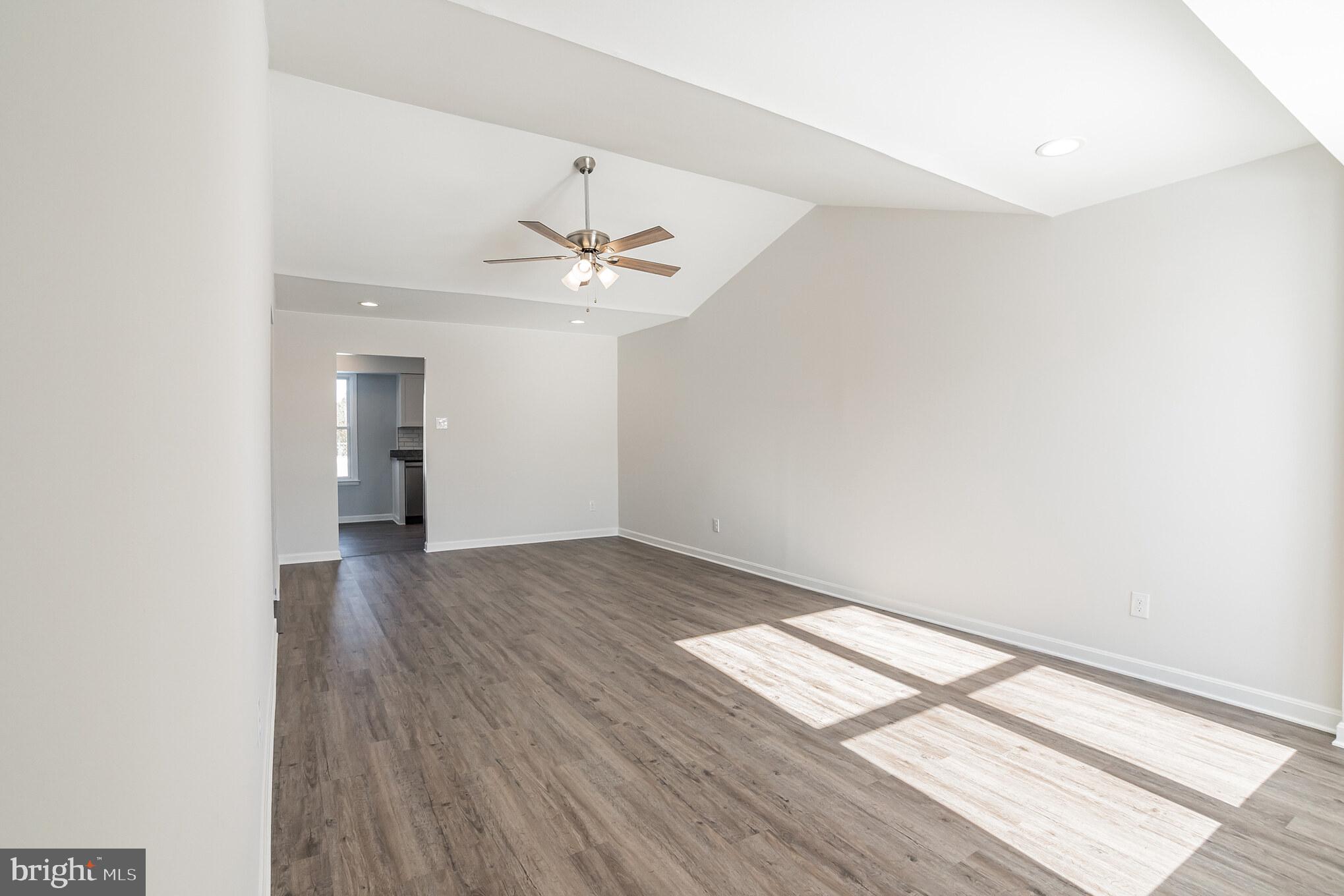 NESHAMINY VALLEY - Residential