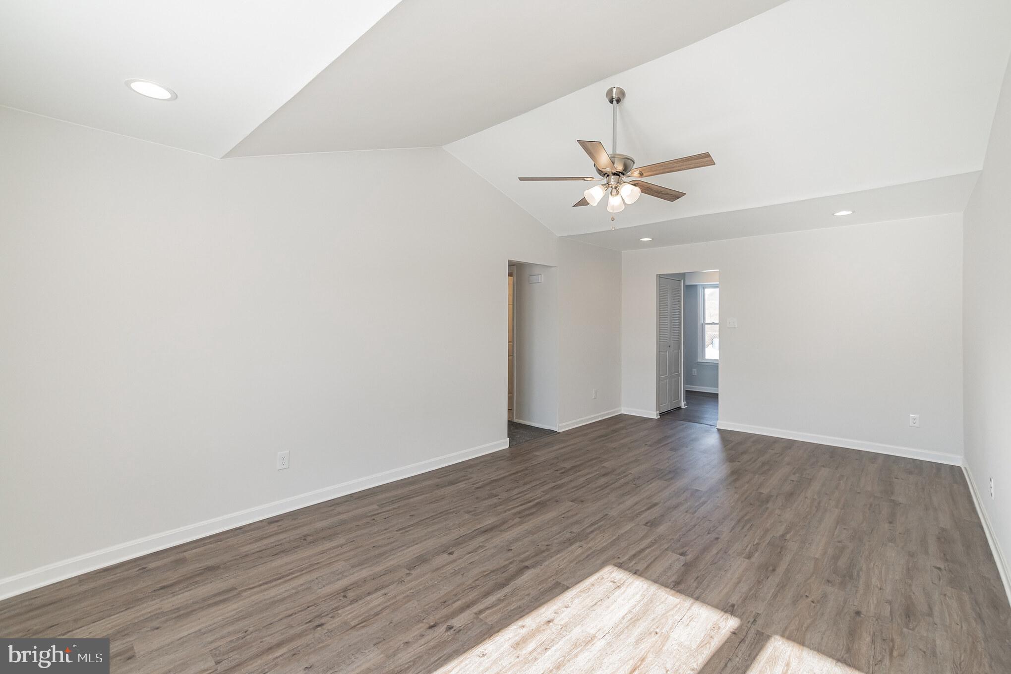 NESHAMINY VALLEY - Residential