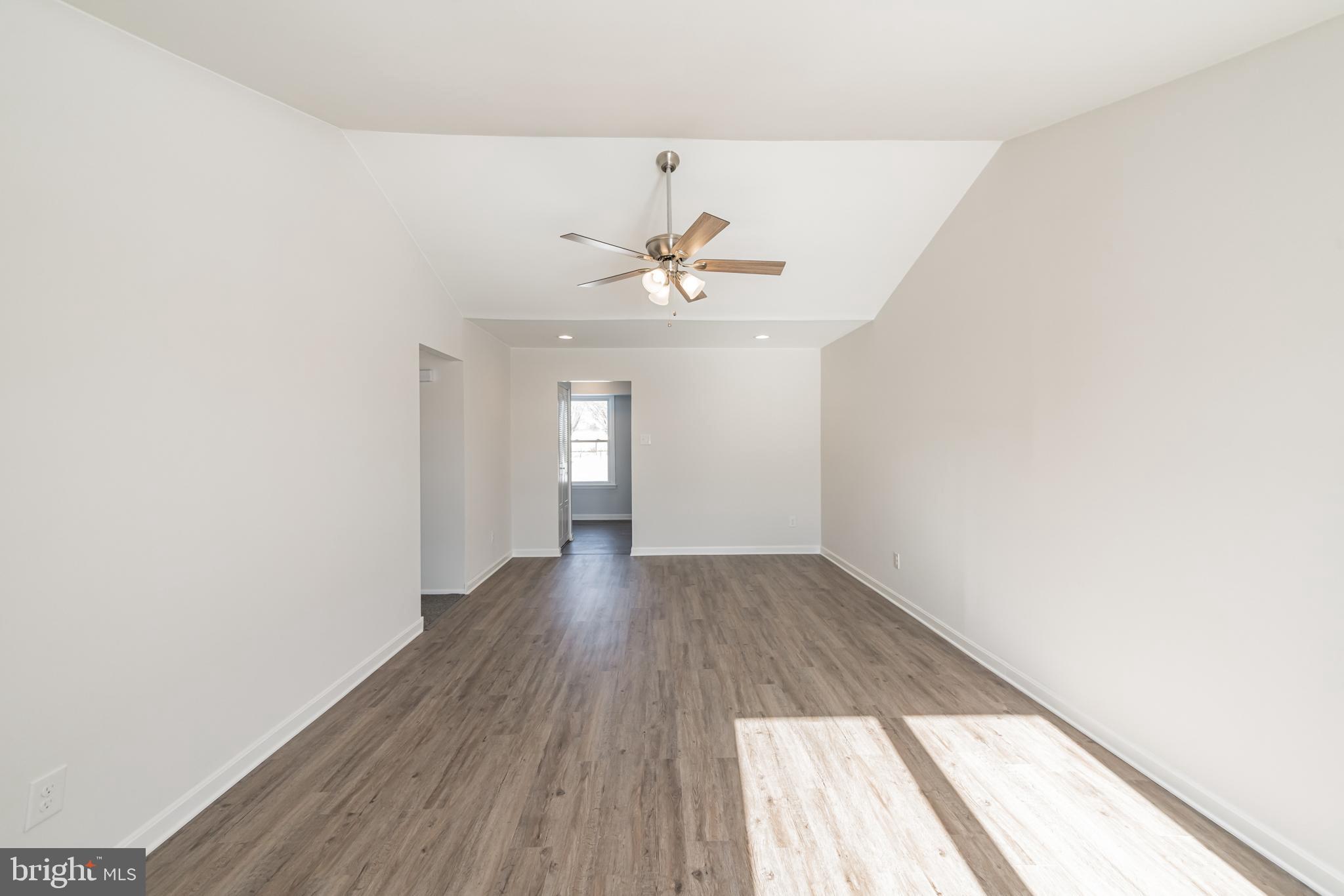 NESHAMINY VALLEY - Residential