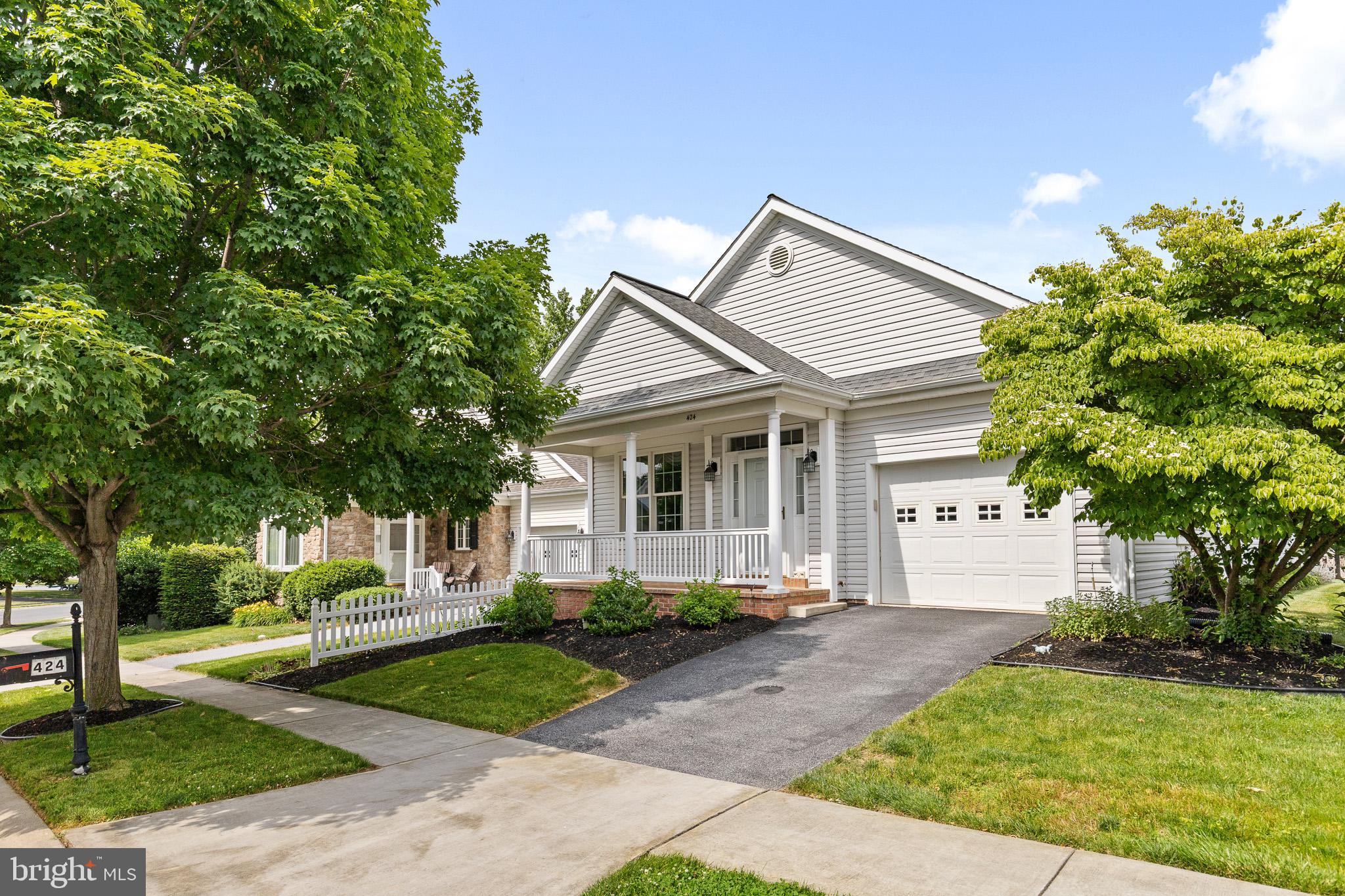 424 HAYMARKET LANE