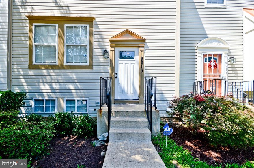 MULTIPLE OFFERS RECIEVED!! DEADLINE IS SET FOR 07/26/23 AT 12 PM NOON!!

WELCOME HOME!! MOVE- IN READY THIS BEAUTIFUL, COZY HOME FEATURING 3 LEVELS, 3 BEDROOMS, AND 2 FULL BATHS. THIS HOME FEATURES A FULLY FINISHED WALK OUT BASEMENT WITH A FIREPLACE. CARPET NEWLY REPLACED IN ALL BEDROOMS, ROOF REPLACED IN 2021, MAIN LEVEL, MAIN BATHROOM, AND BASEMENT FRESHLY PAINTED! CLOSE TO SUITLAND METRO STATION, ANDREWS AIR FORCE BASE, WASHINGTON, DC, AND MANY PLACES TO SHOP AND EAT