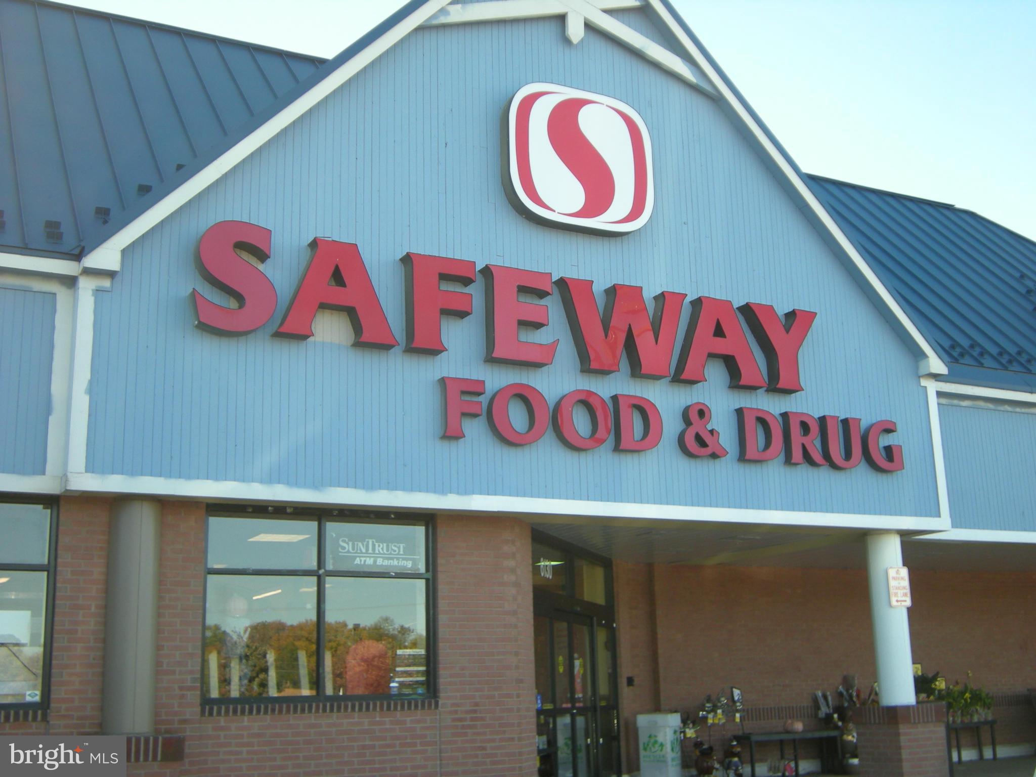 HERITAGE KNOLL - Residential