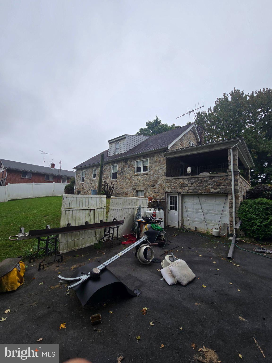 5692 ALLENTOWN PIKE