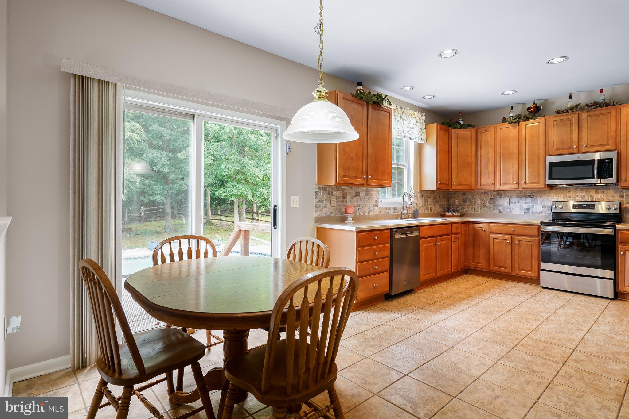 CANDLELIGHT RIDGE - Residential